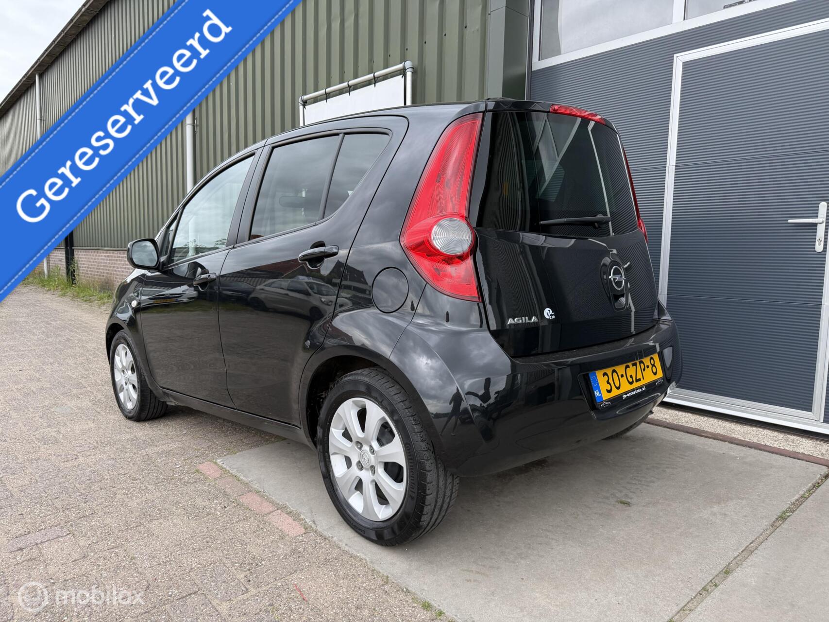 Foto van Opel Agila