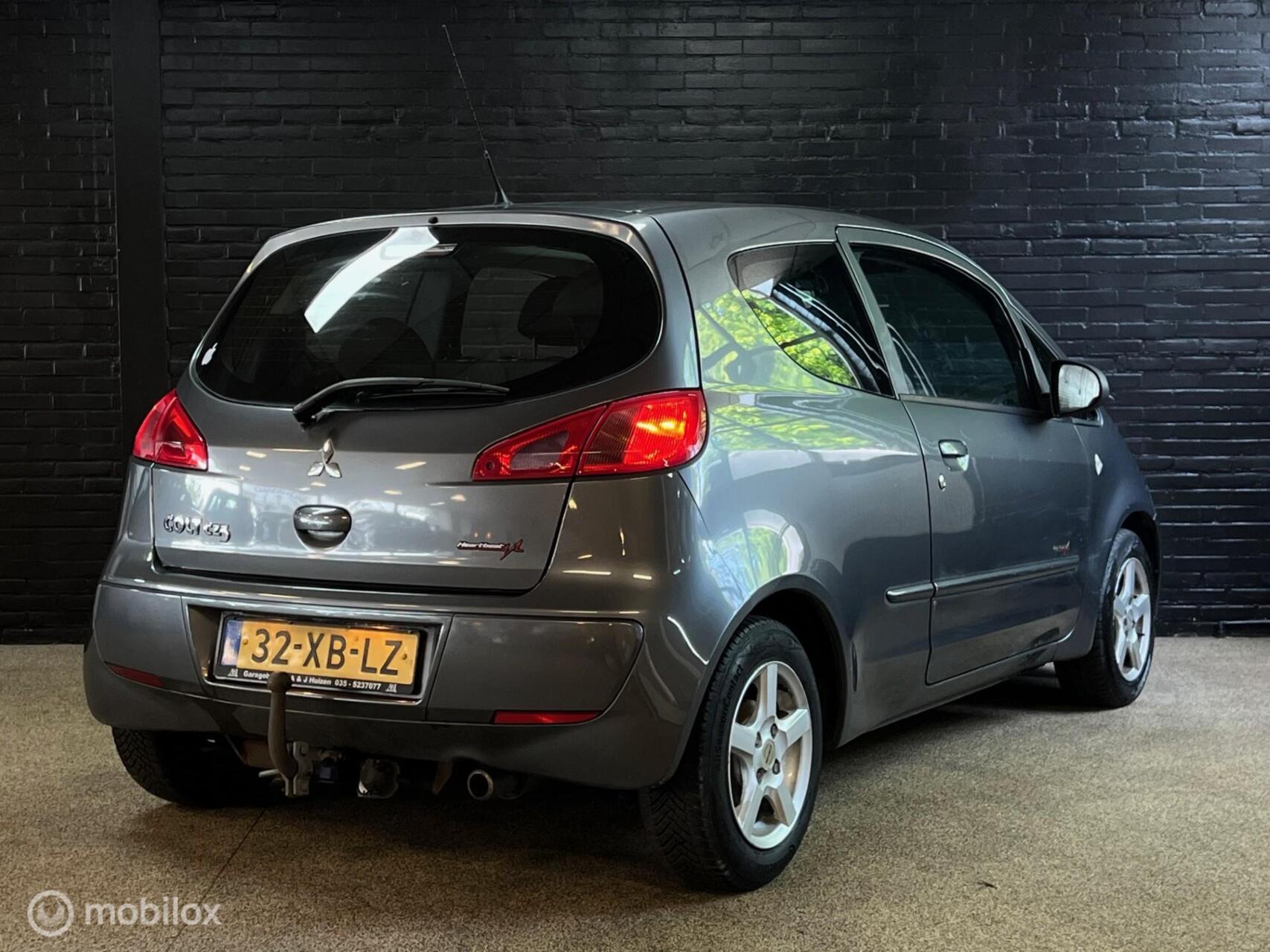 Foto van Mitsubishi Mitsubishi Colt
