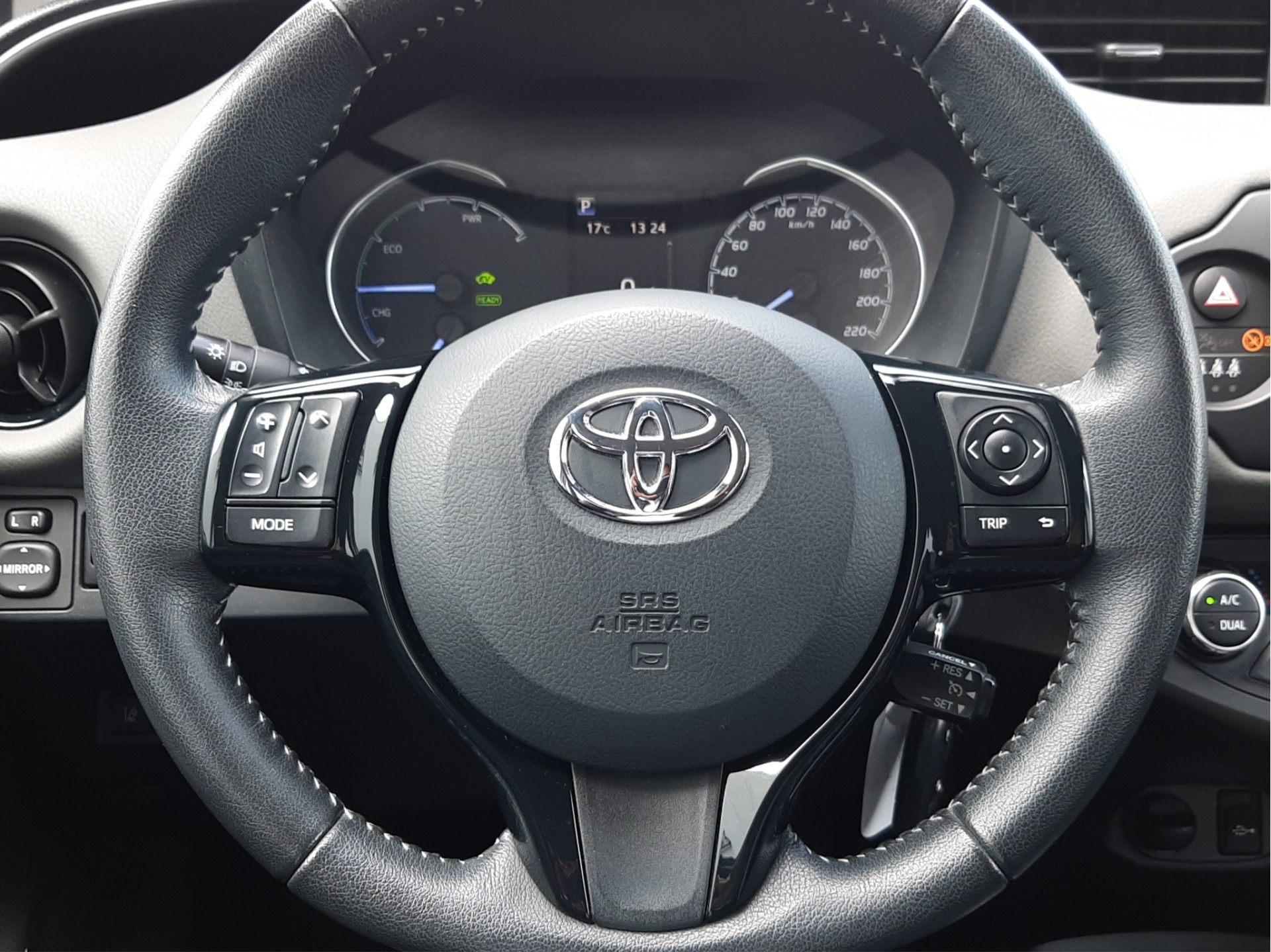 Foto van Toyota Toyota Yaris Hybrid