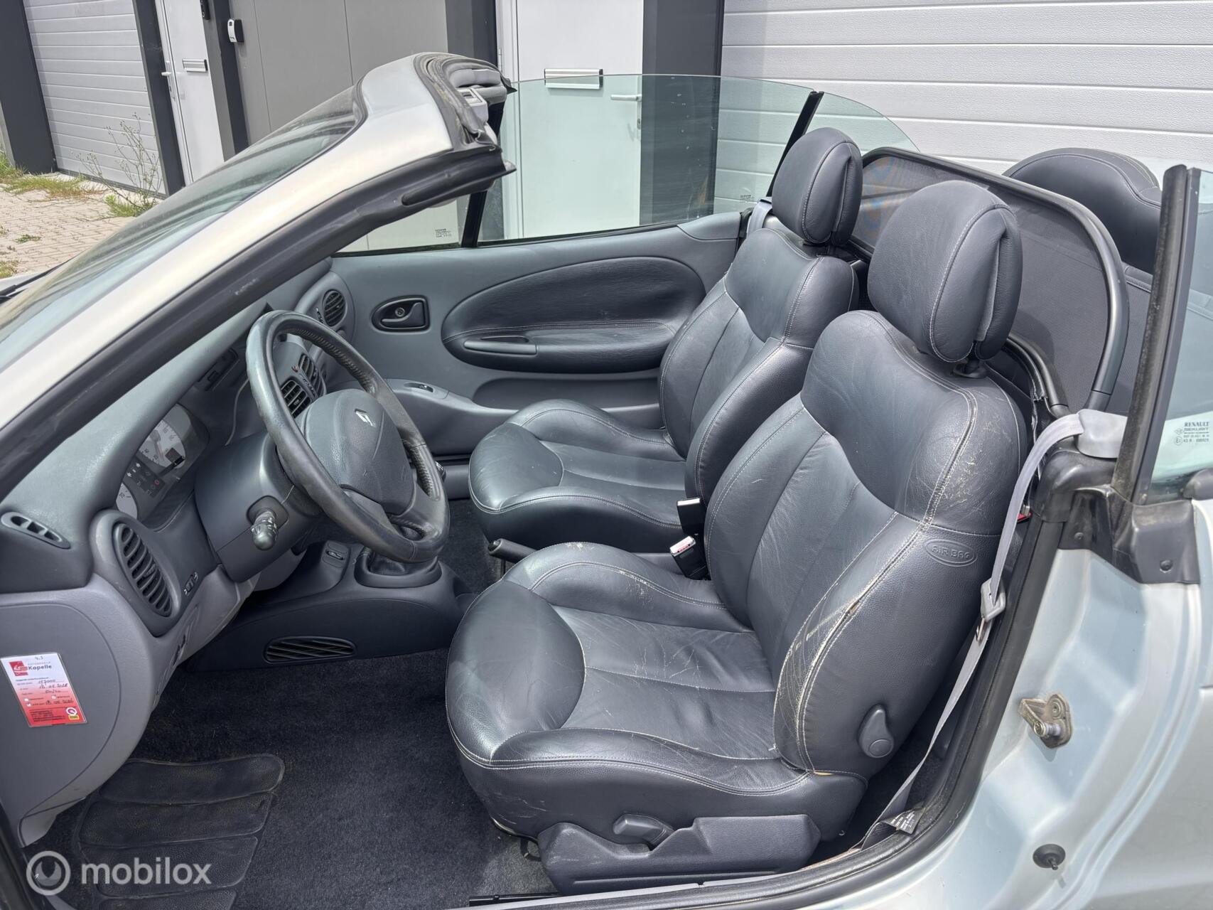 Foto van Renault Megane Cabriolet