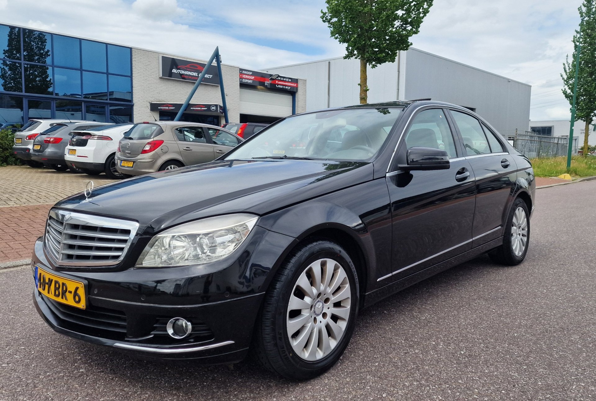 Mercedes-Benz C 180 Kompressor 180 K BlueEFFICIENCY Business Class Elegance AUT PANO NAVI PSENSOR LEDER CRUISE 2 X SLEUTELS 2009 - voorkant