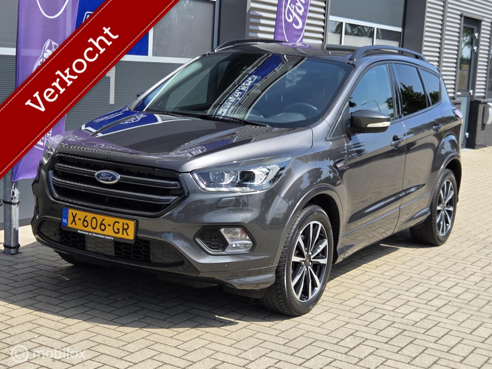 Ford Kuga 1.5 EcoBoost ST Line 150pk trekhaak! 2017 - voorkant