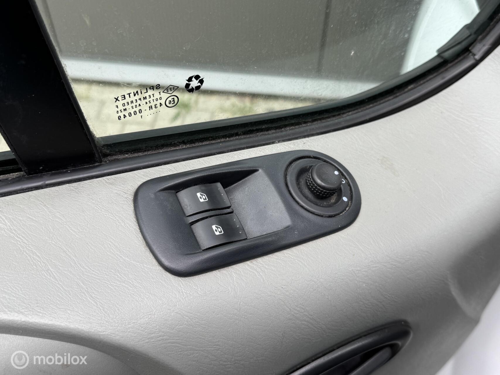 Foto van Opel Vivaro