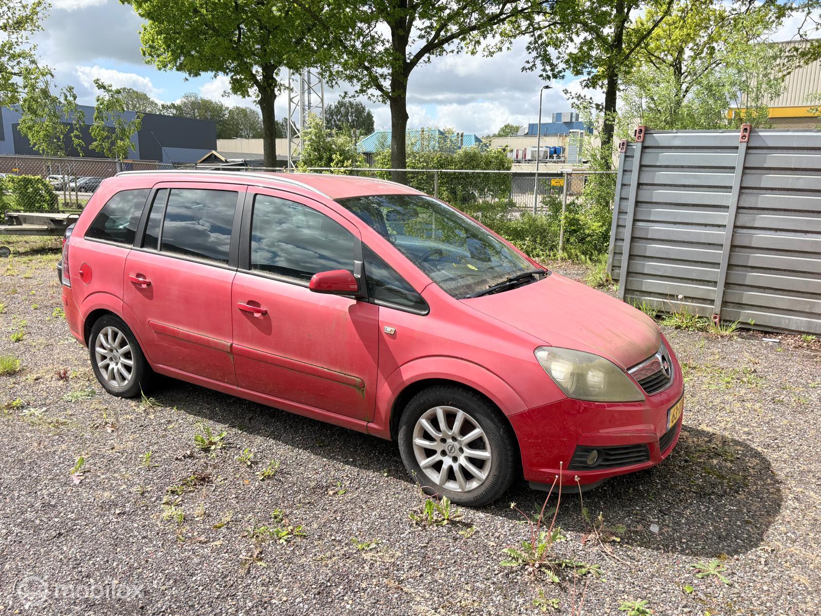 Foto van Opel Zafira