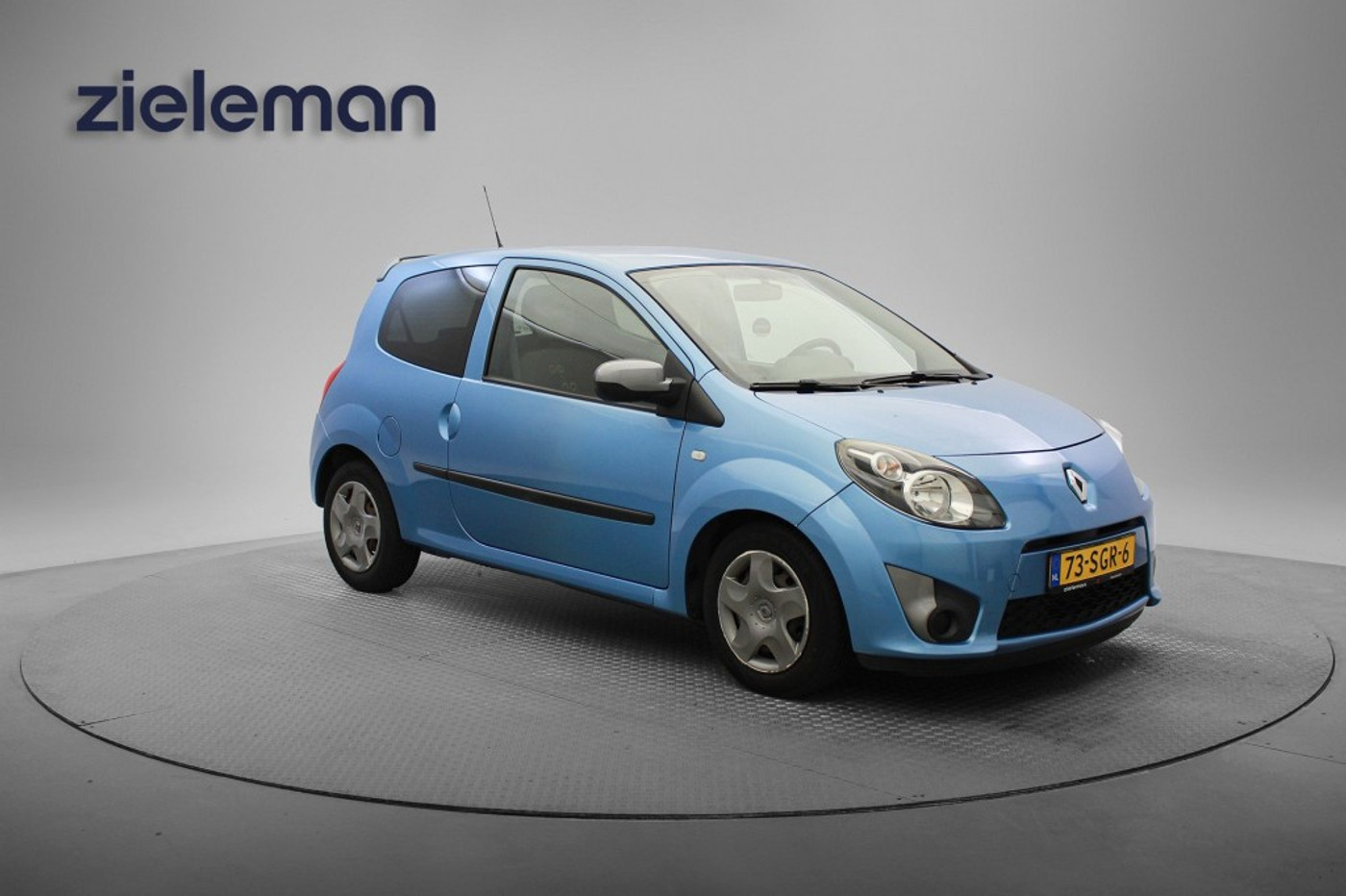 Renault Twingo 1.2 16V Collection - Airco, Apk 05-27! 2011 - voorkant