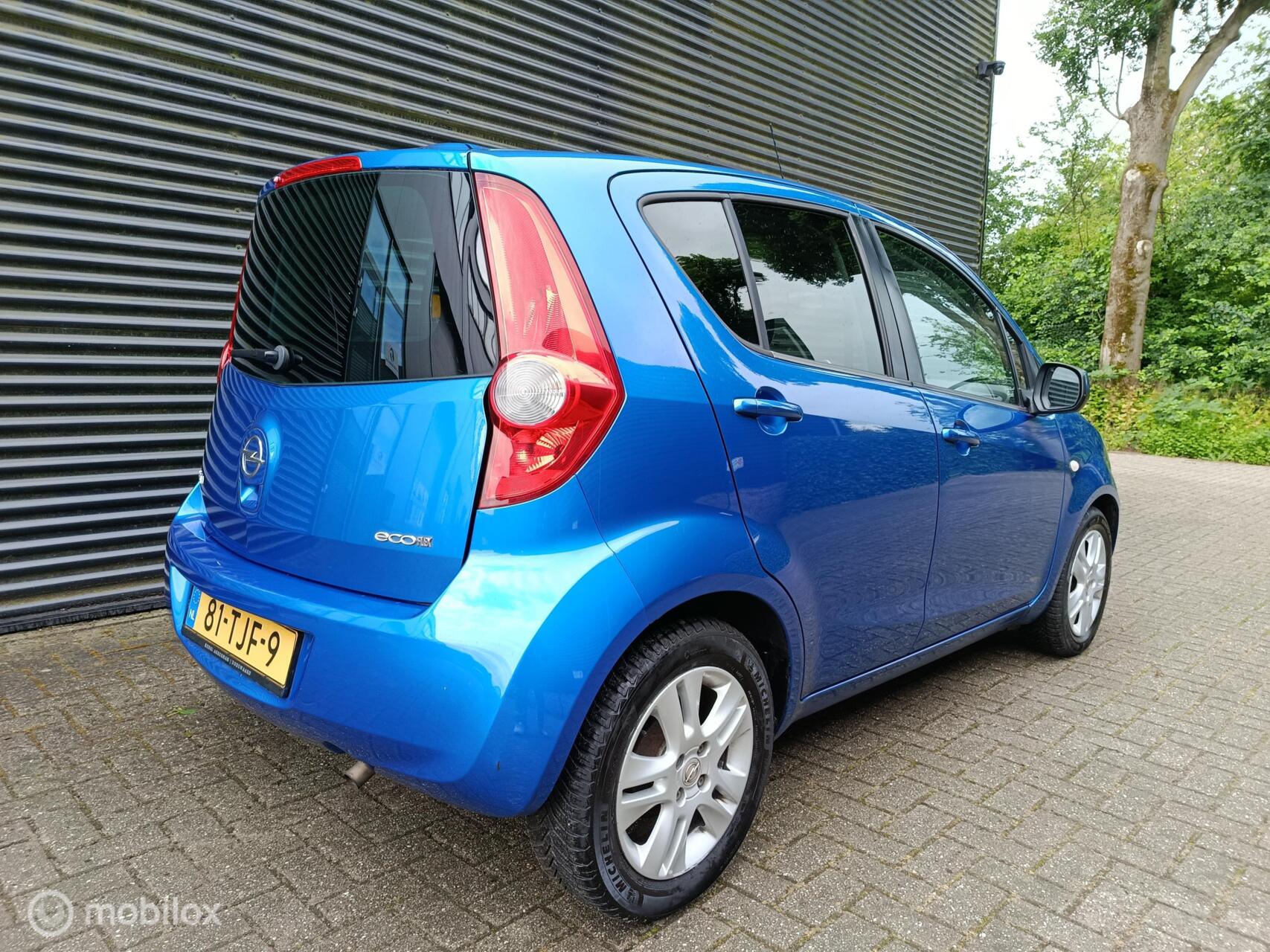 Foto van Opel Agila