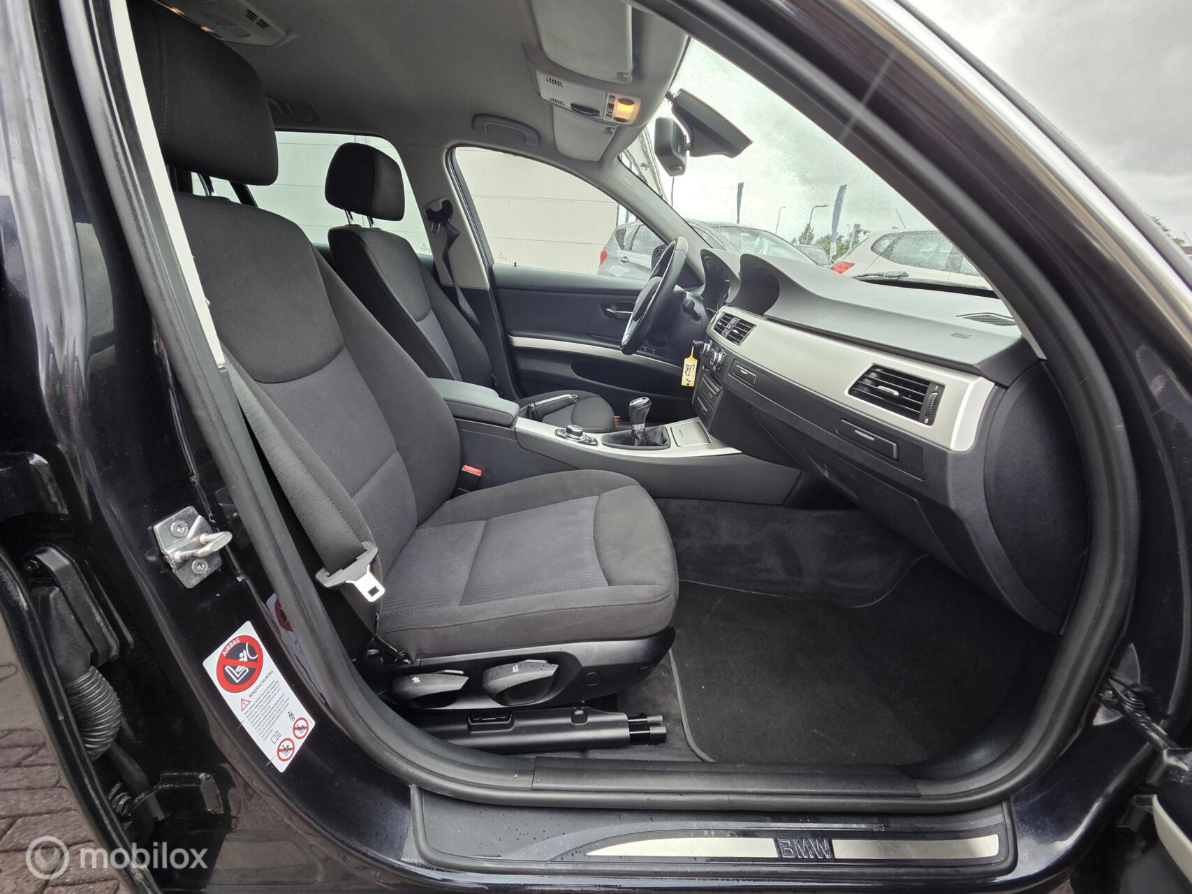 Foto van BMW 318i