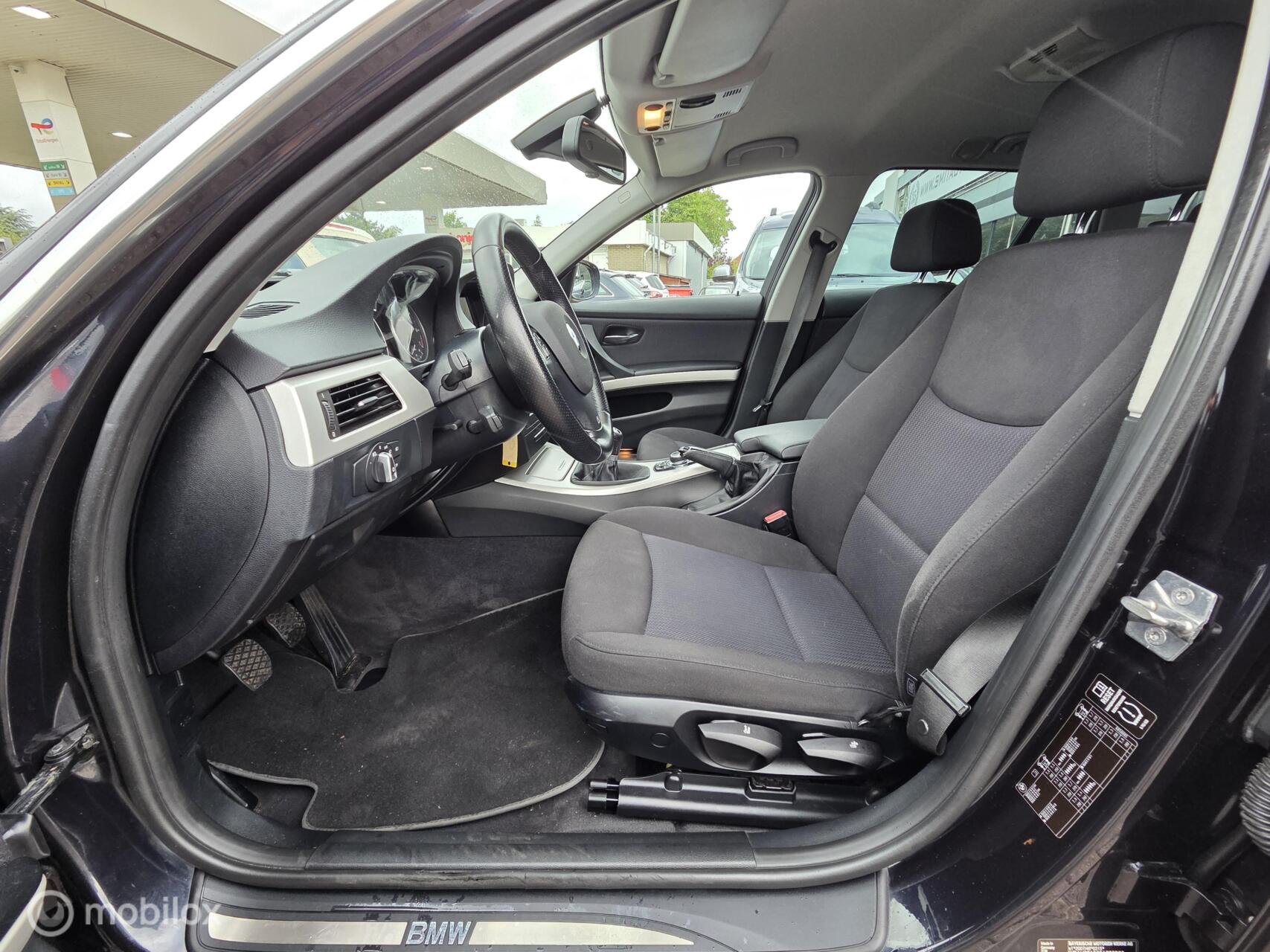Foto van BMW 318i