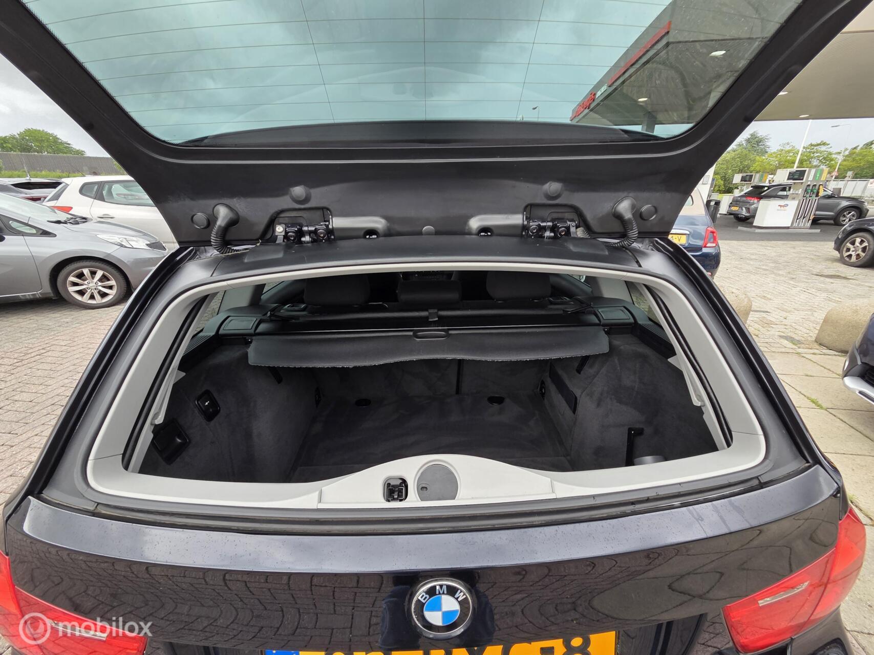 Foto van BMW 318i