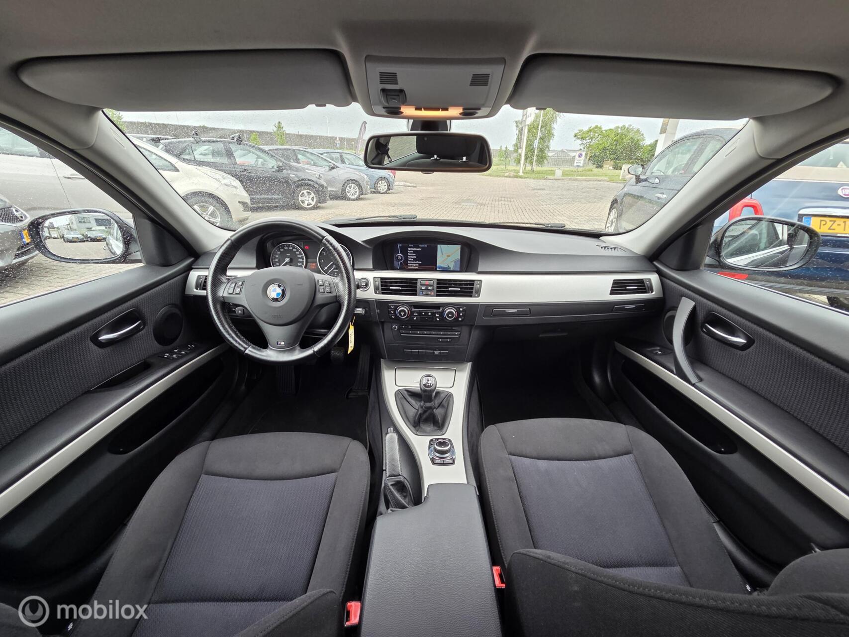 Foto van BMW 318i