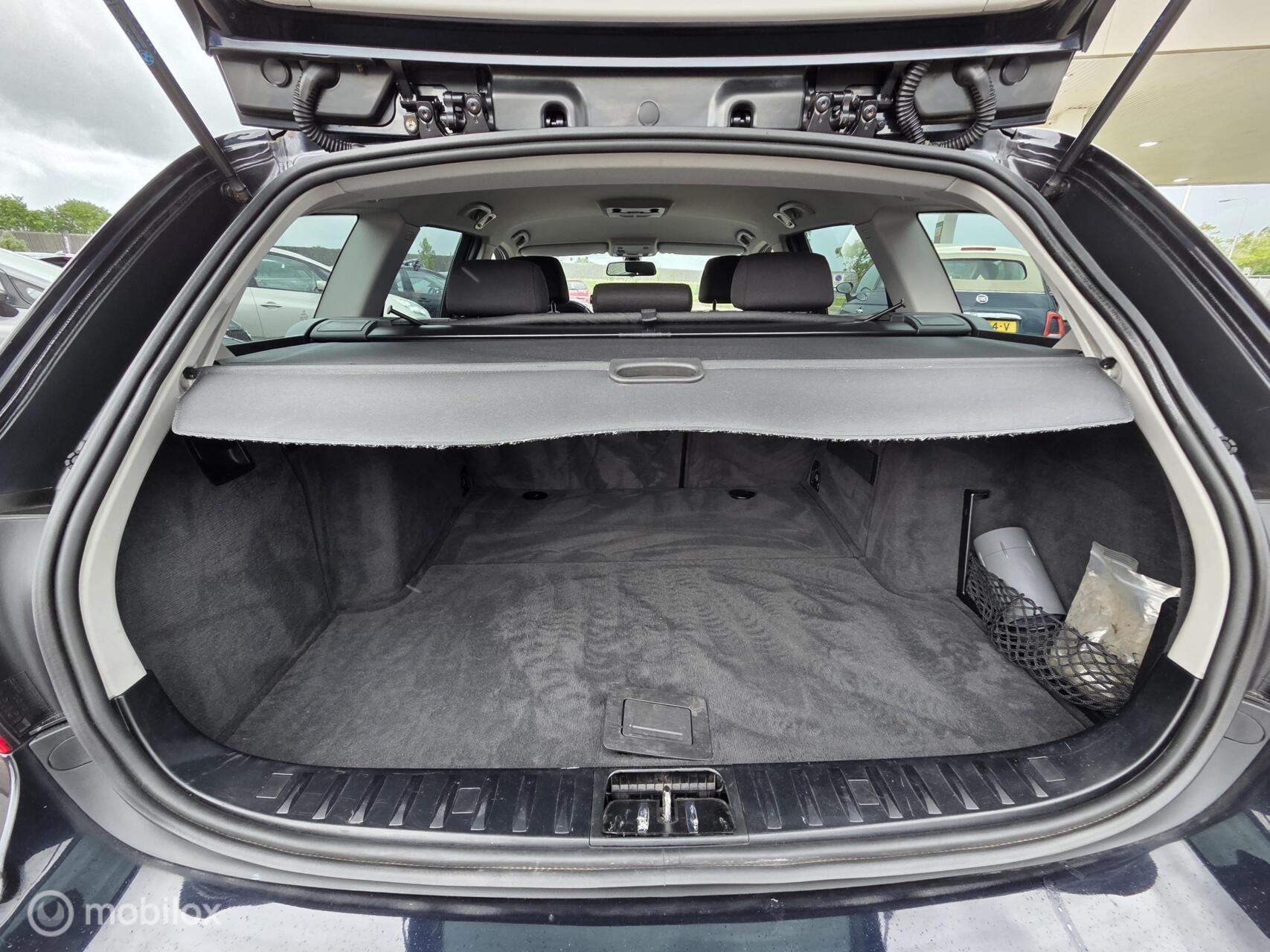 Foto van BMW 318i