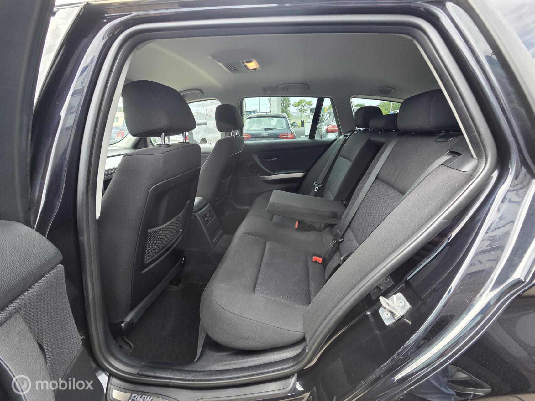 Foto van BMW 318i