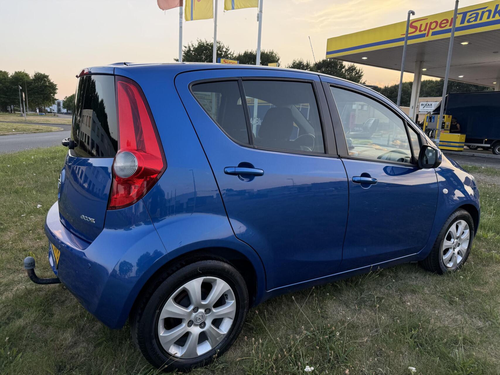 Foto van Opel Agila