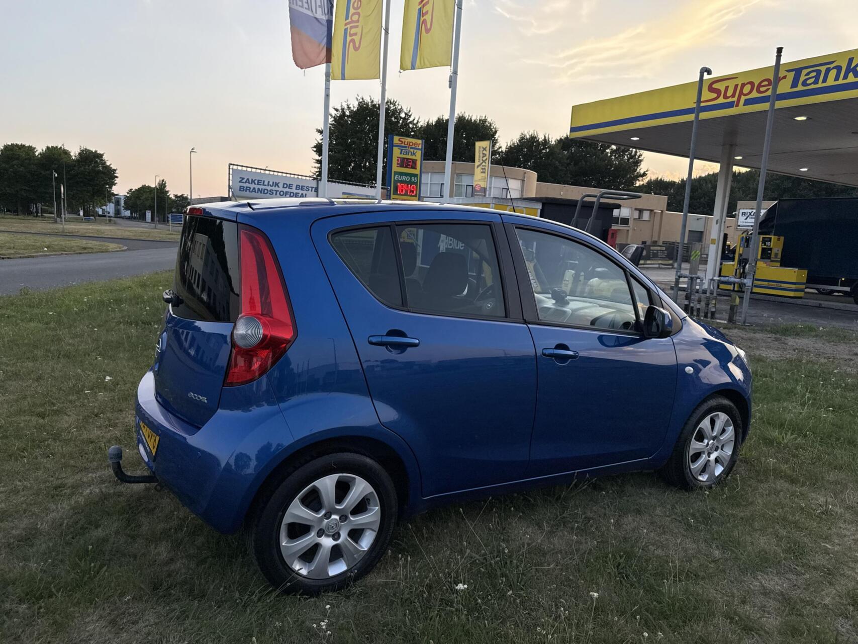 Foto van Opel Agila