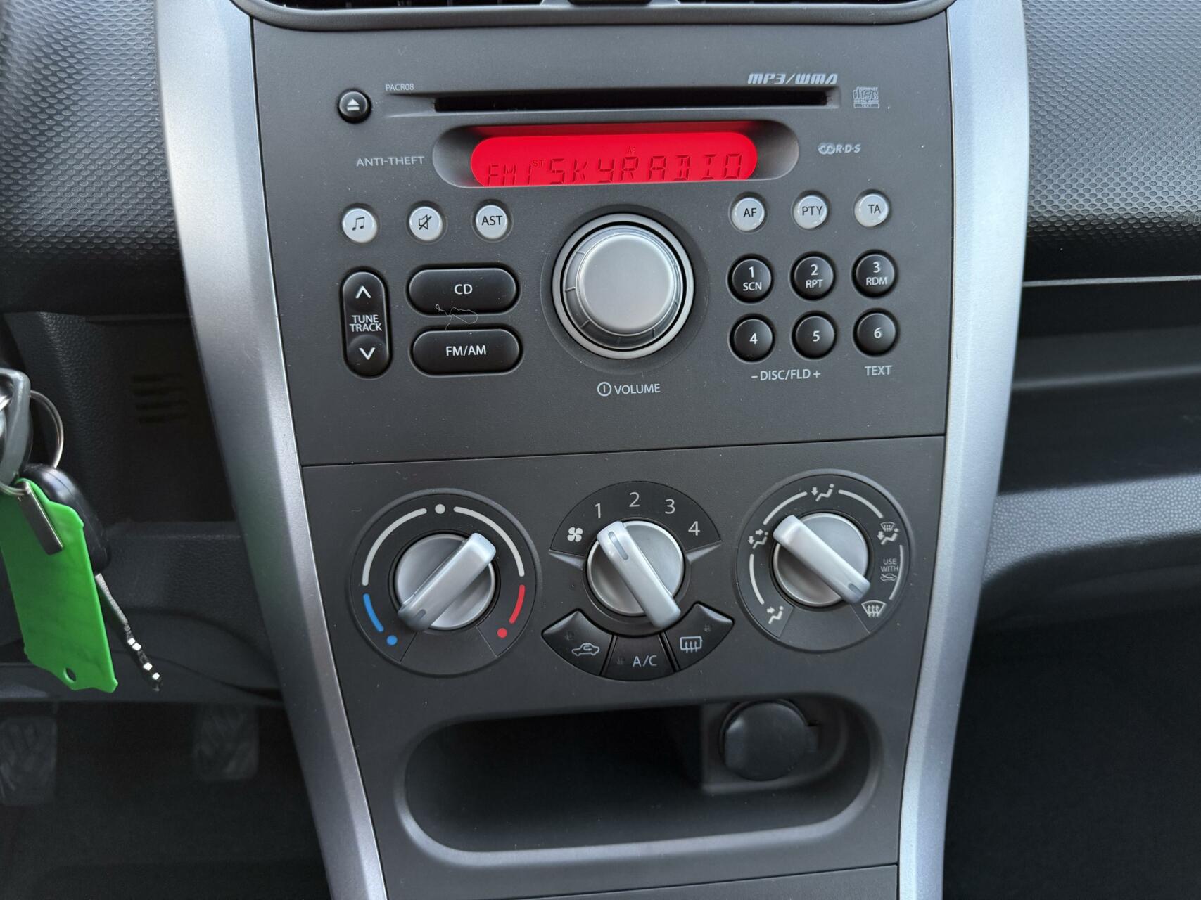 Foto van Opel Agila