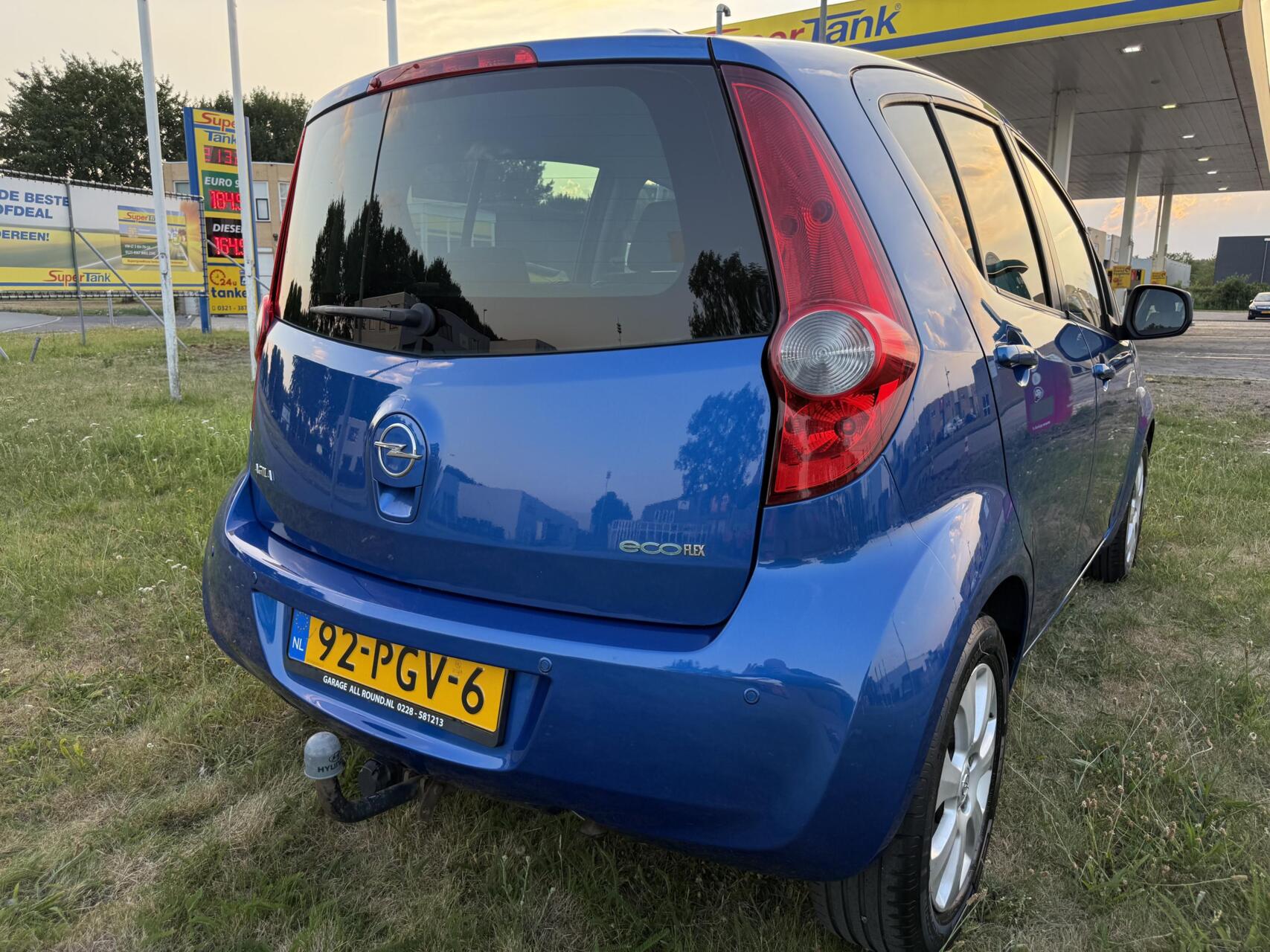 Foto van Opel Agila