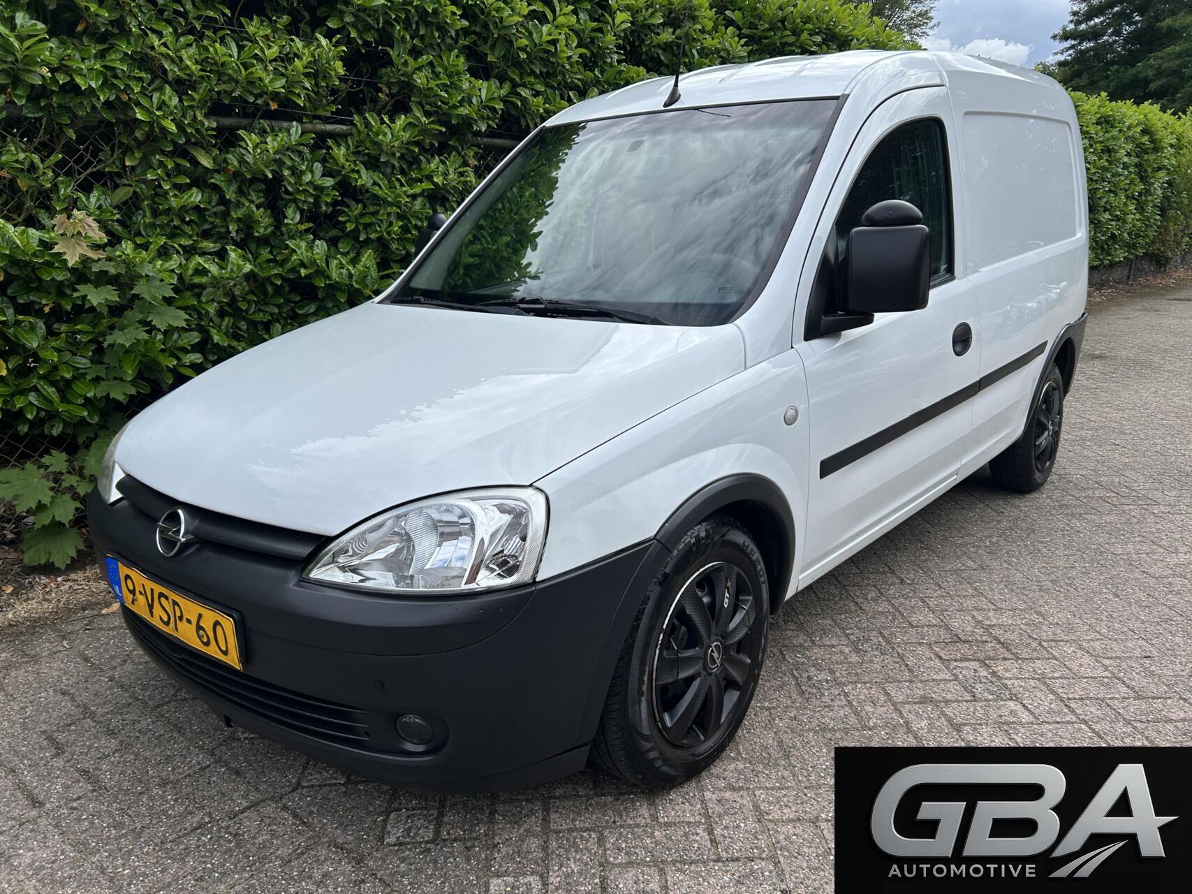Opel Combo 1.3 CDTi Business Plus NAP Rijdt Perfect APK 2027 2011 - voorkant