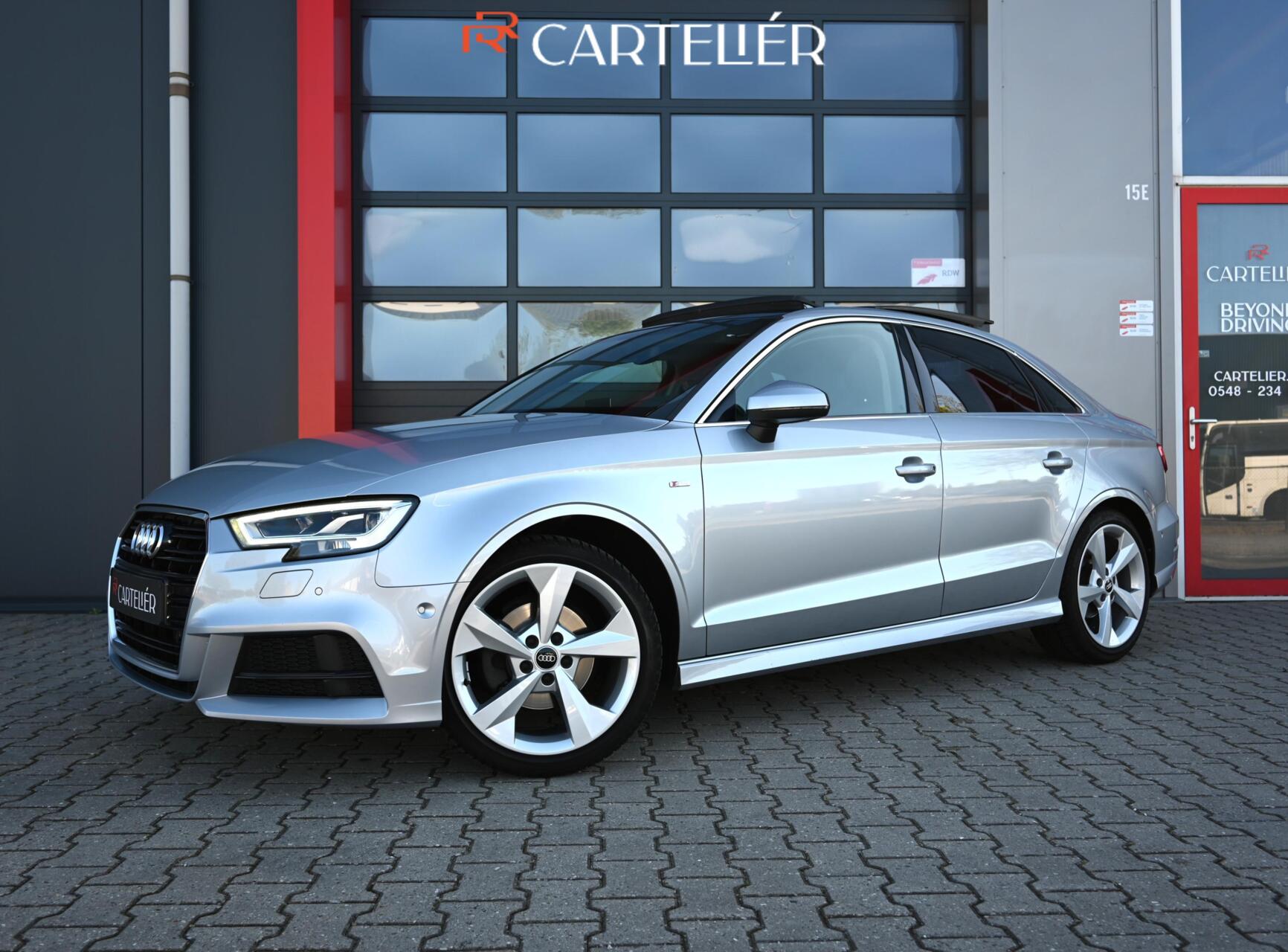 Audi A3 Limousine 1.5 TFSI CoD Sport S-Line Edition | Pano | Cruise | Navi | Stoelverwarming | Alcantara | Led | Pdc 2017 - voorkant