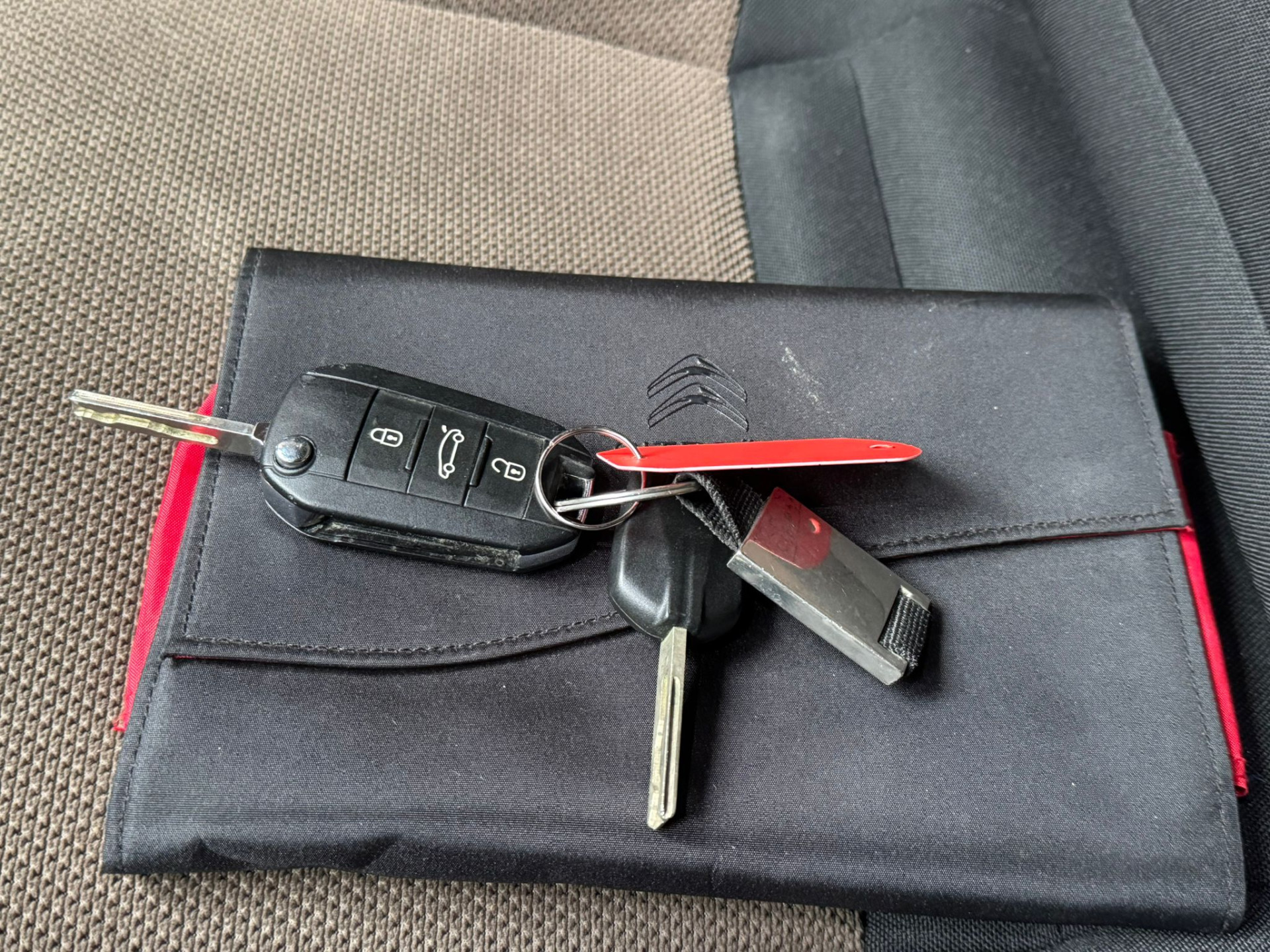 Foto van Citroen C4 Cactus