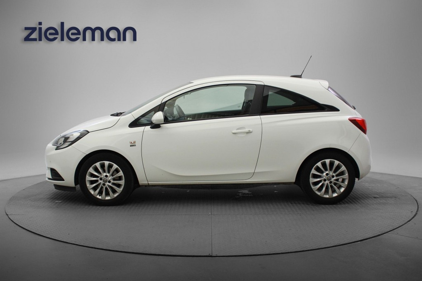 Foto van Opel Corsa-e