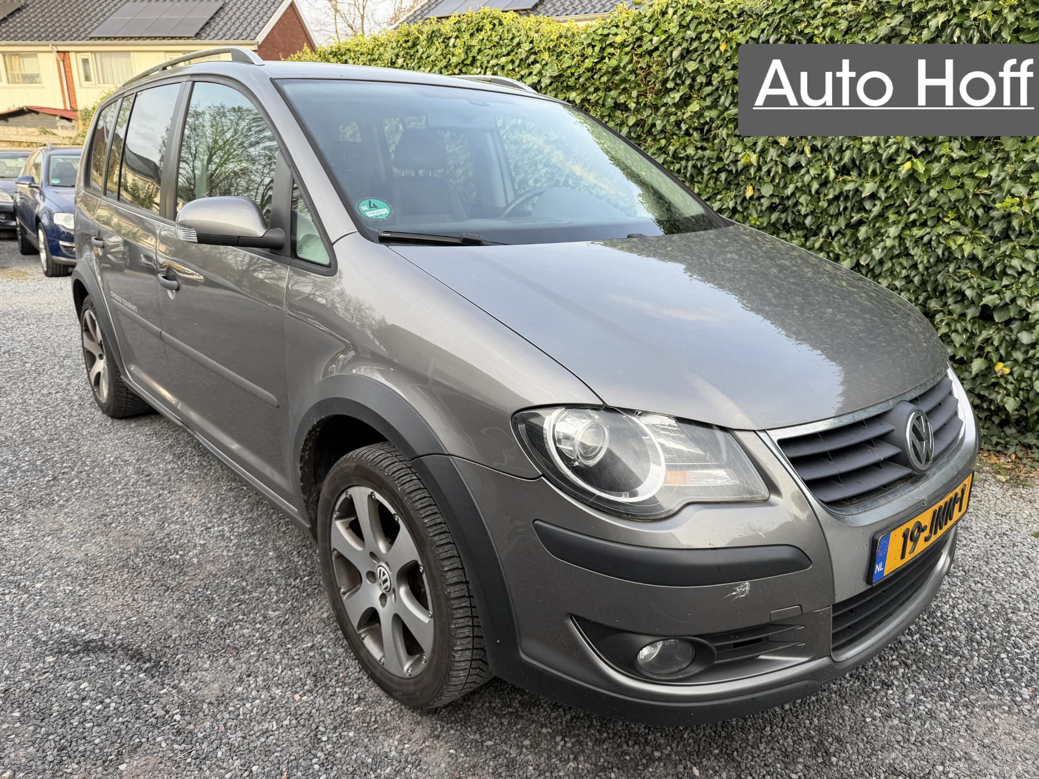 Foto van VOLKSWAGEN TOURAN