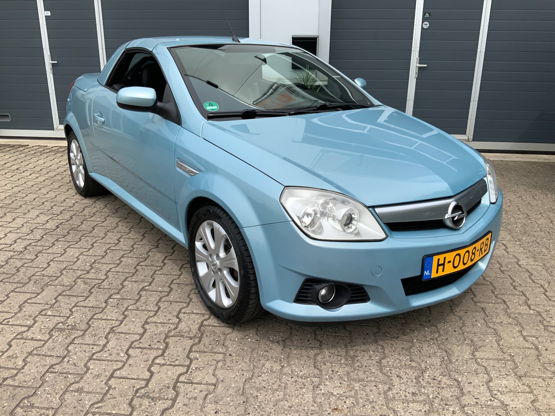 Foto van Opel Tigra