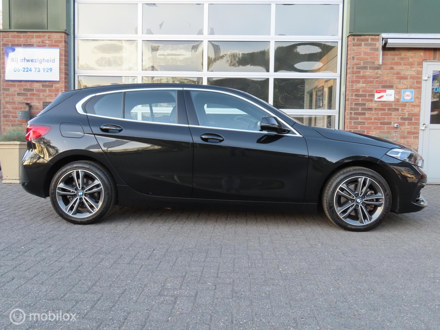 Foto van BMW 118i