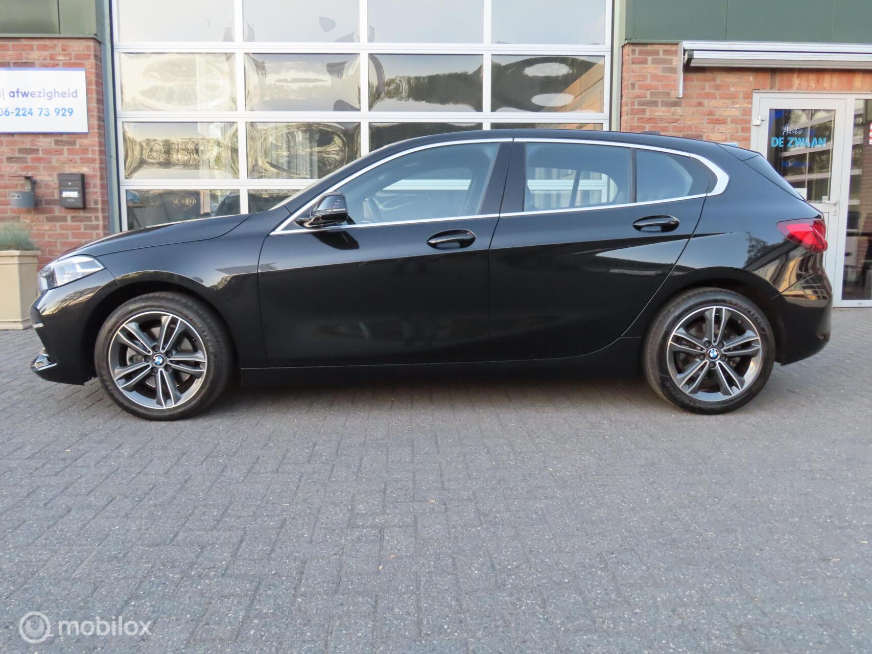 Foto van BMW 118i