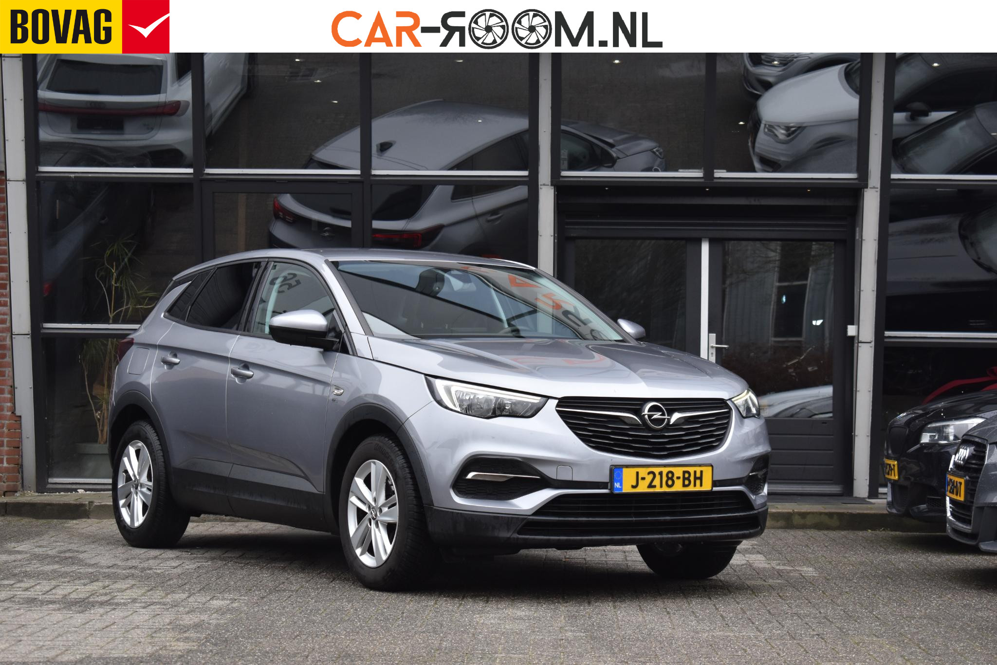 Foto van OPEL GRANDLAND X