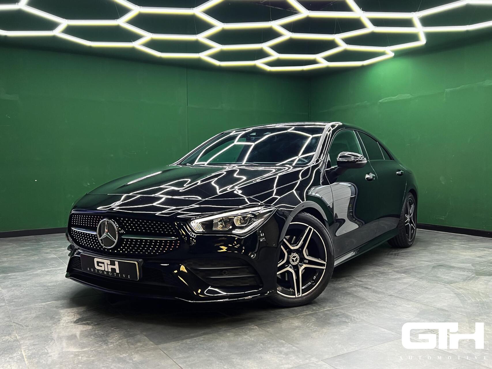 Foto van MERCEDES-BENZ CLA 180