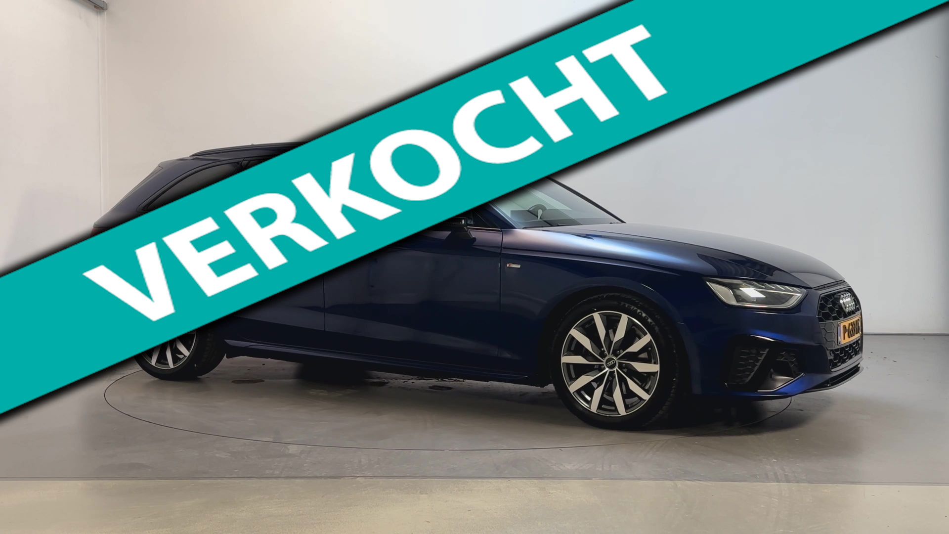 Audi A4 Avant 35 TFSI S Edition Competition LED Sfeerverlichting Stoelverwarming Leder-Stof DAB+ 2022 - voorkant