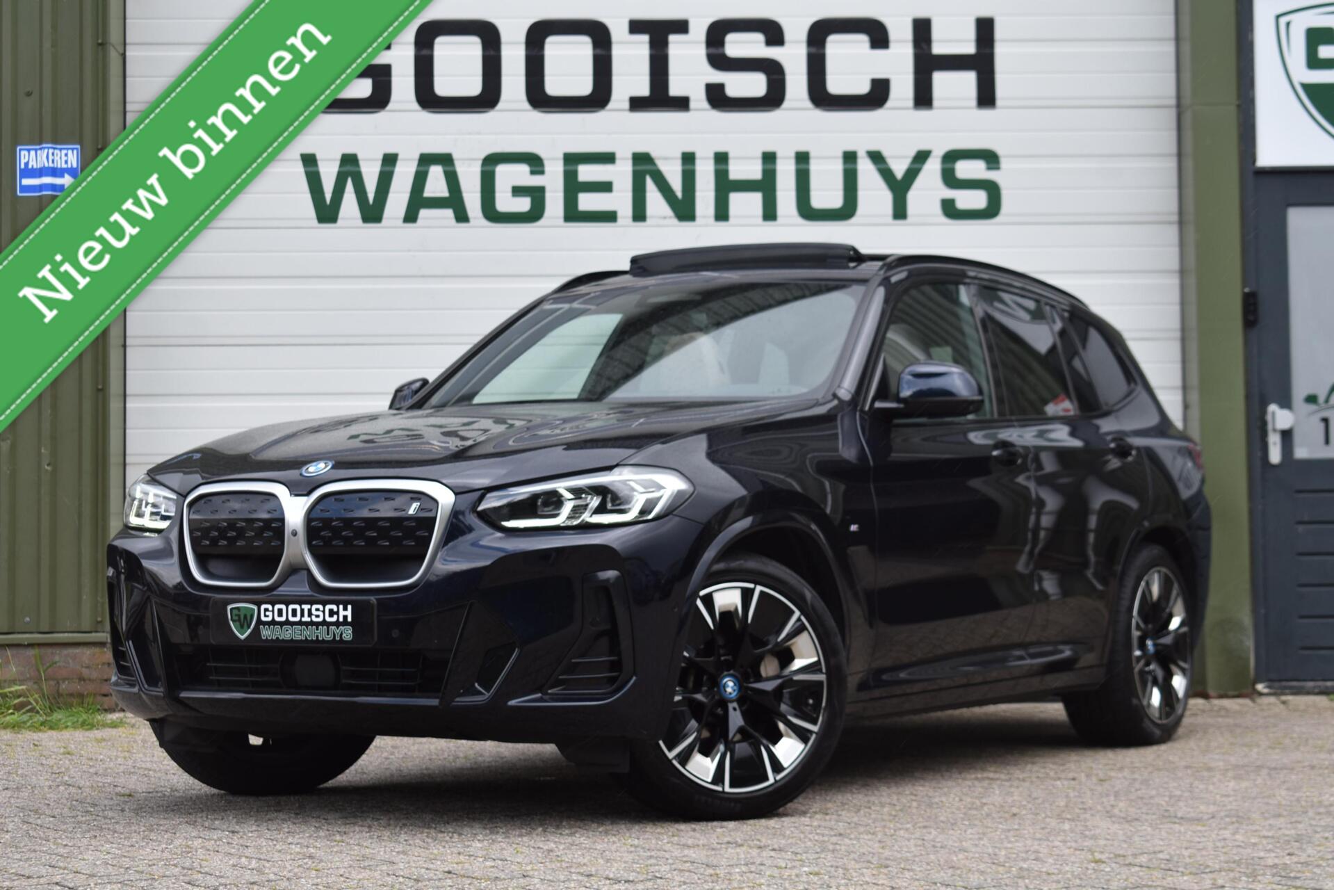 Foto van BMW IX3