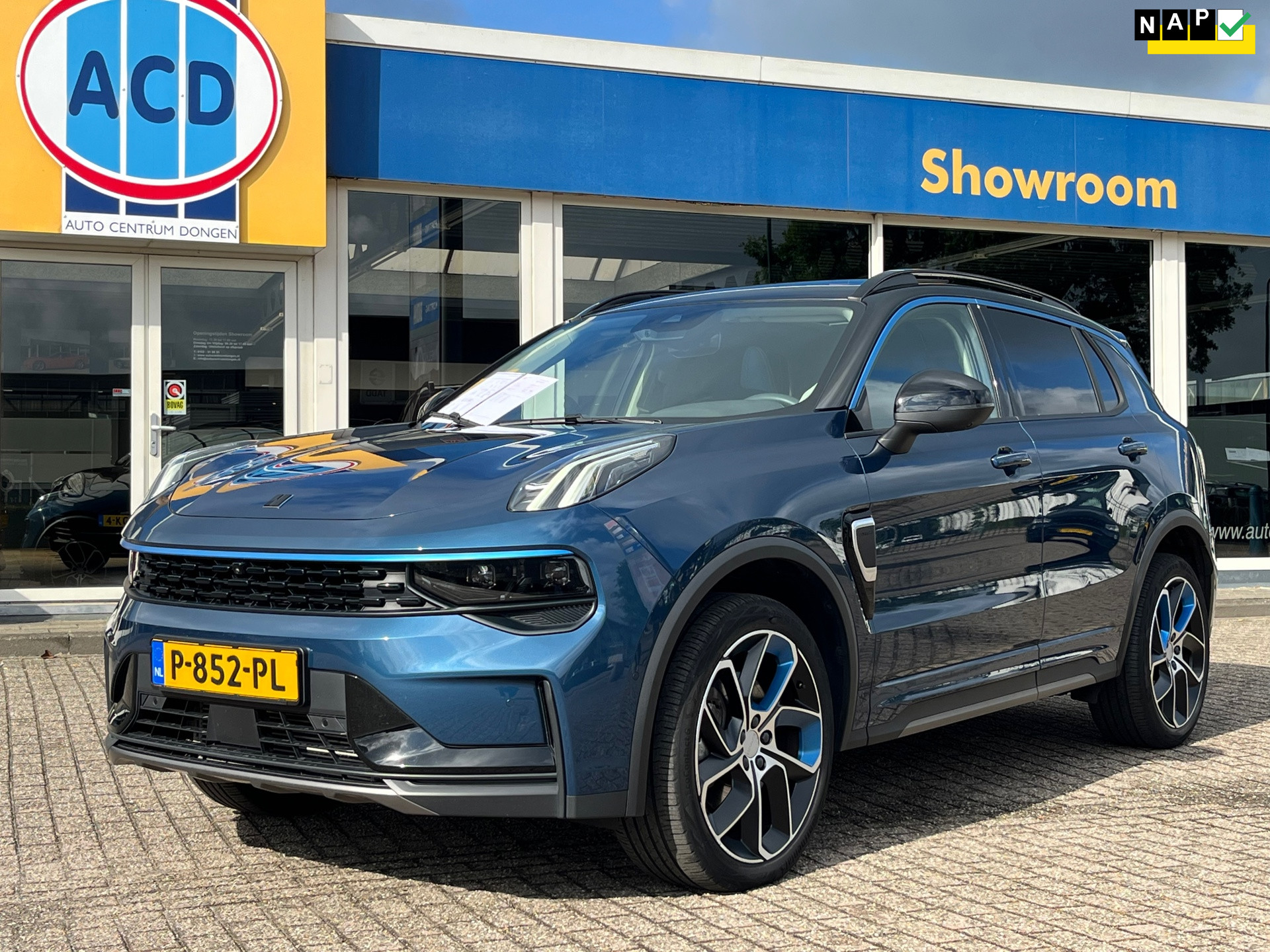 Foto van LYNK&CO LYNK & CO 01