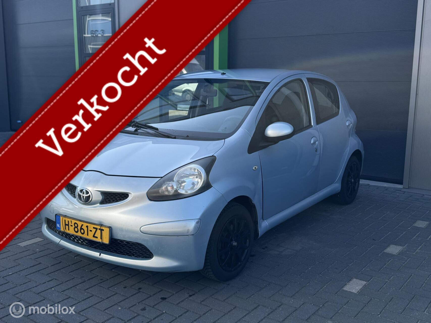 Toyota Toyota Aygo 1.0-12V +, Nwe APK, Elektrische ramen, LM Velgen 2005 - voorkant