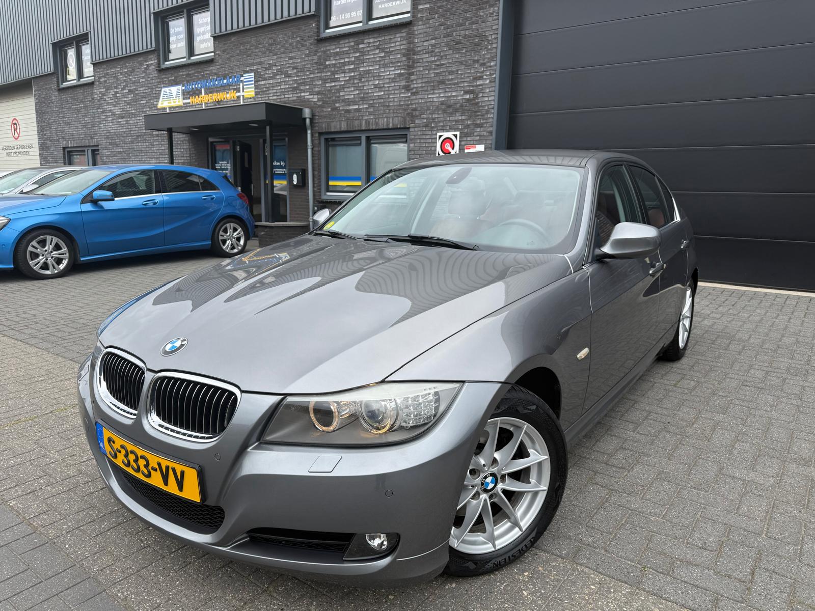 Foto van BMW 325i