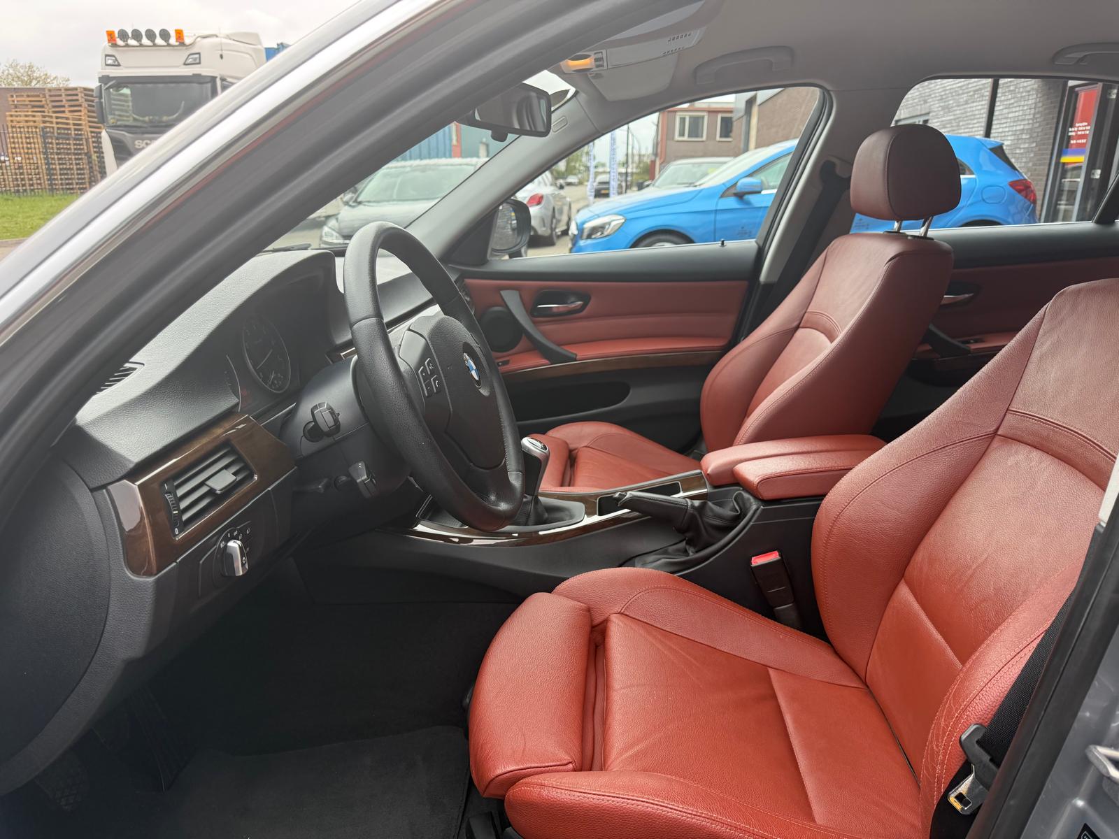 Foto van BMW 325i