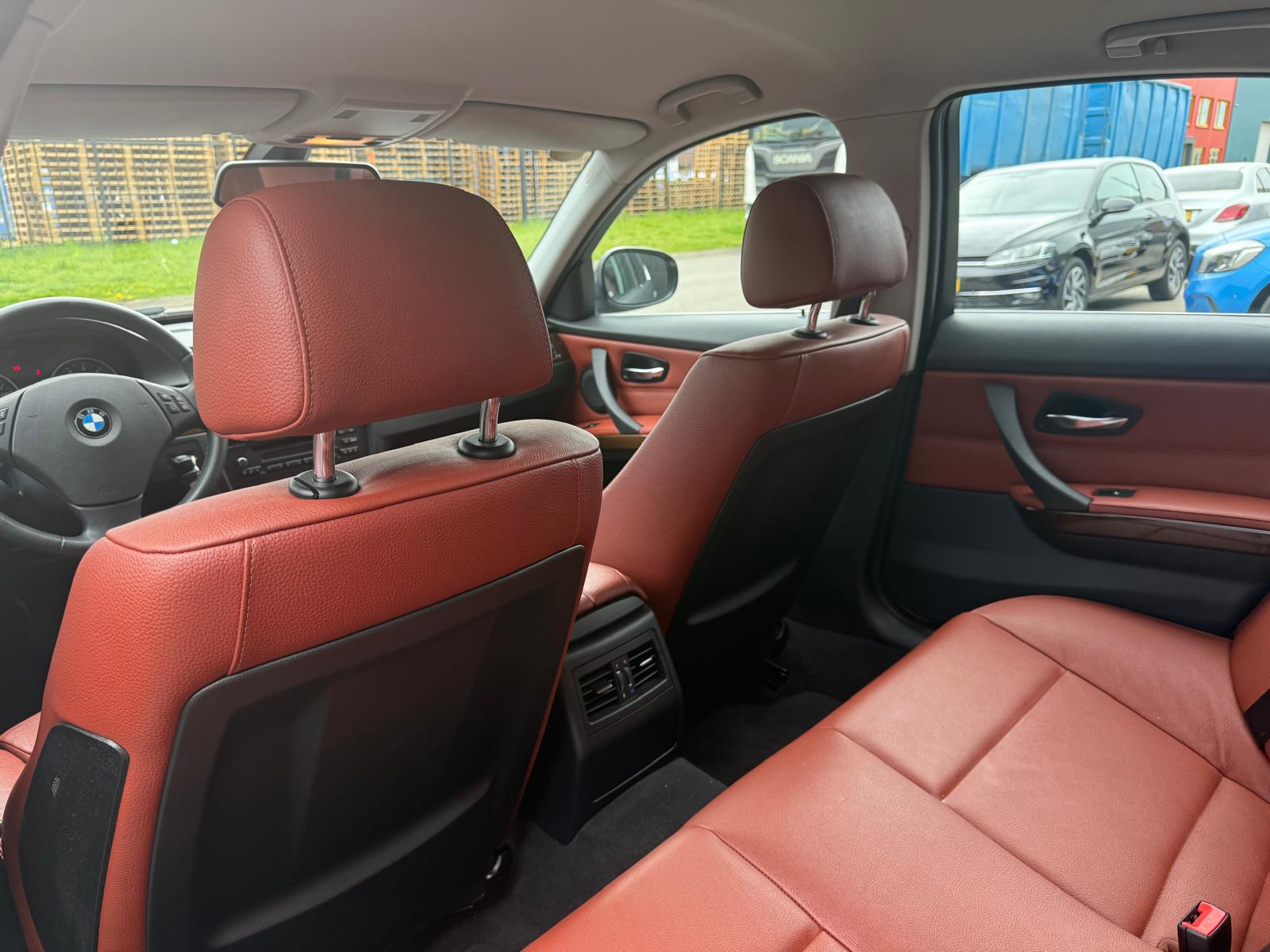 Foto van BMW 325i