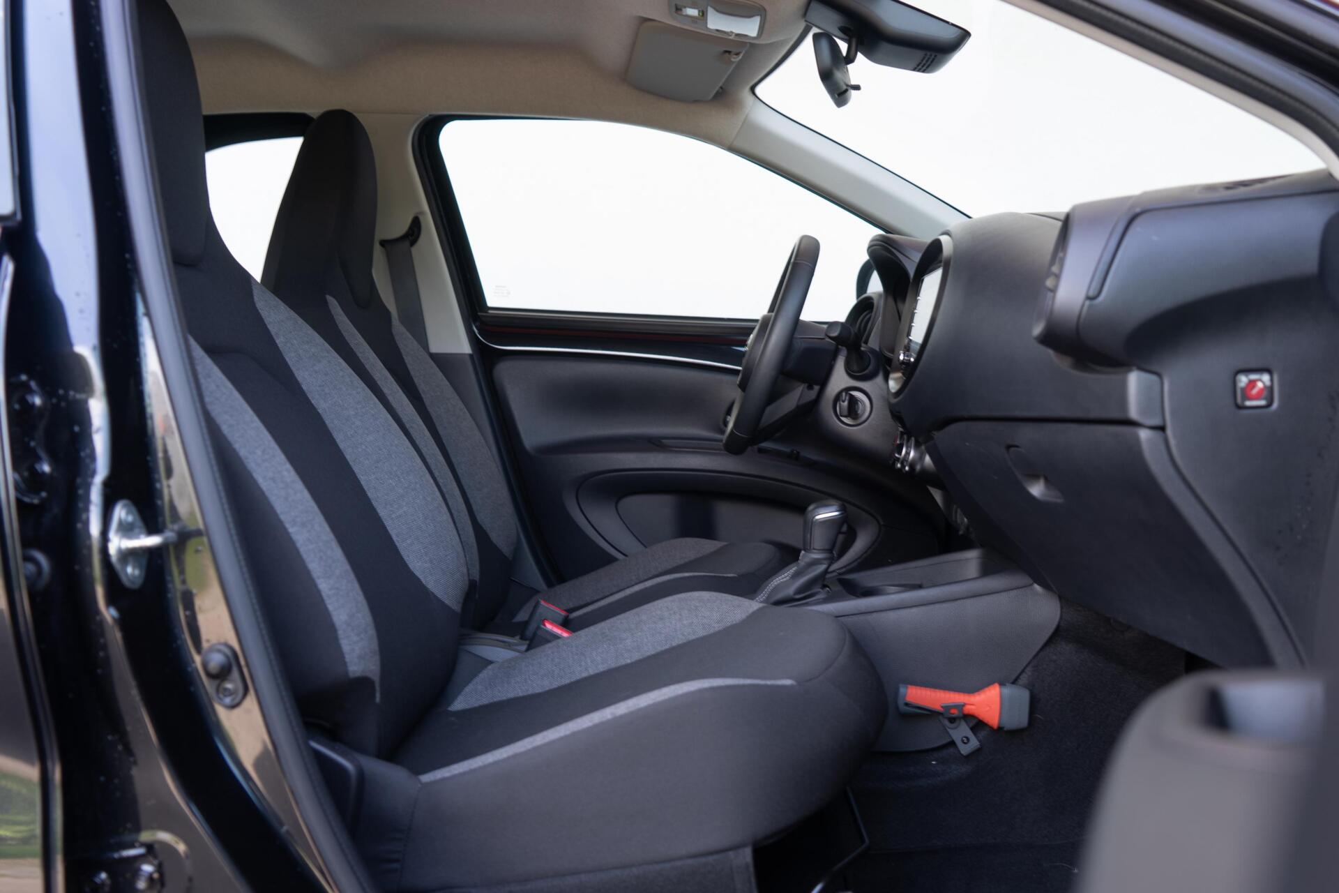 Foto van Toyota Toyota Aygo X