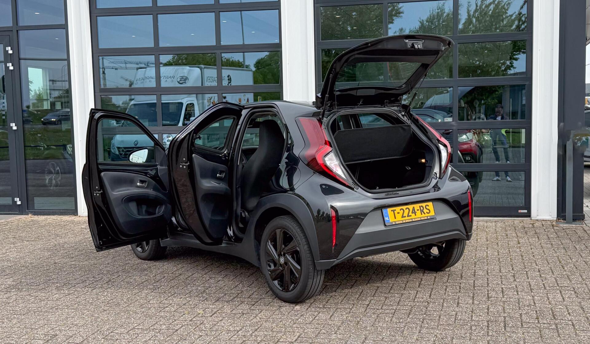 Foto van Toyota Toyota Aygo X