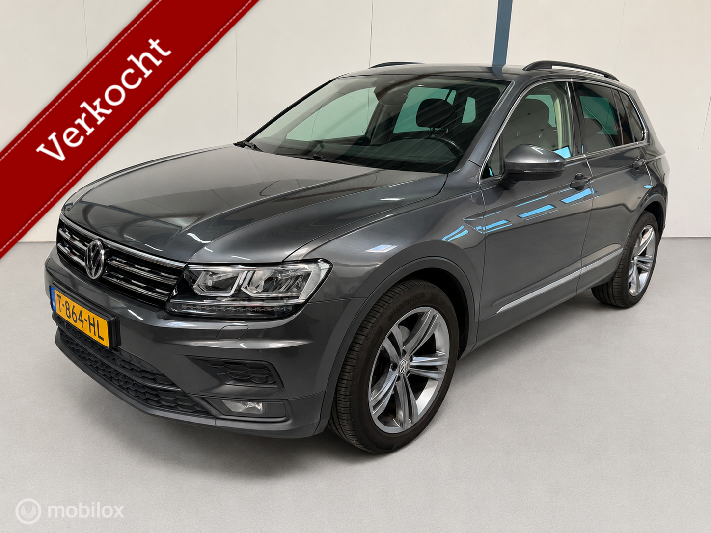 Volkswagen Tiguan 1.4 TSI ACT Comfort. Bus. PANO/CARPLAY/ACC 2018 - voorkant