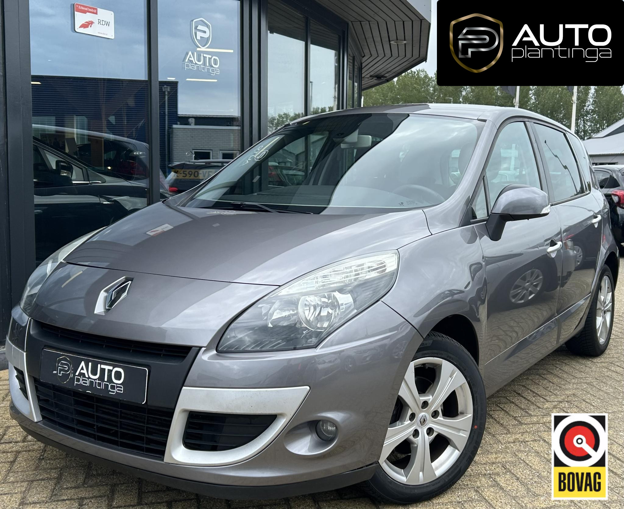 Foto van RENAULT MEGANE SCENIC