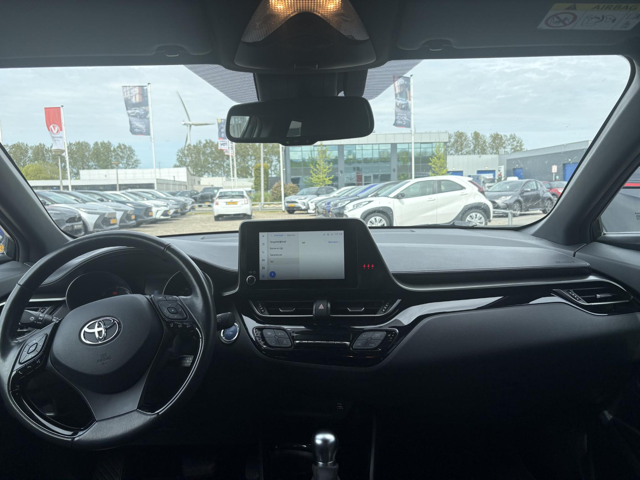 Foto van Toyota Toyota C-hr