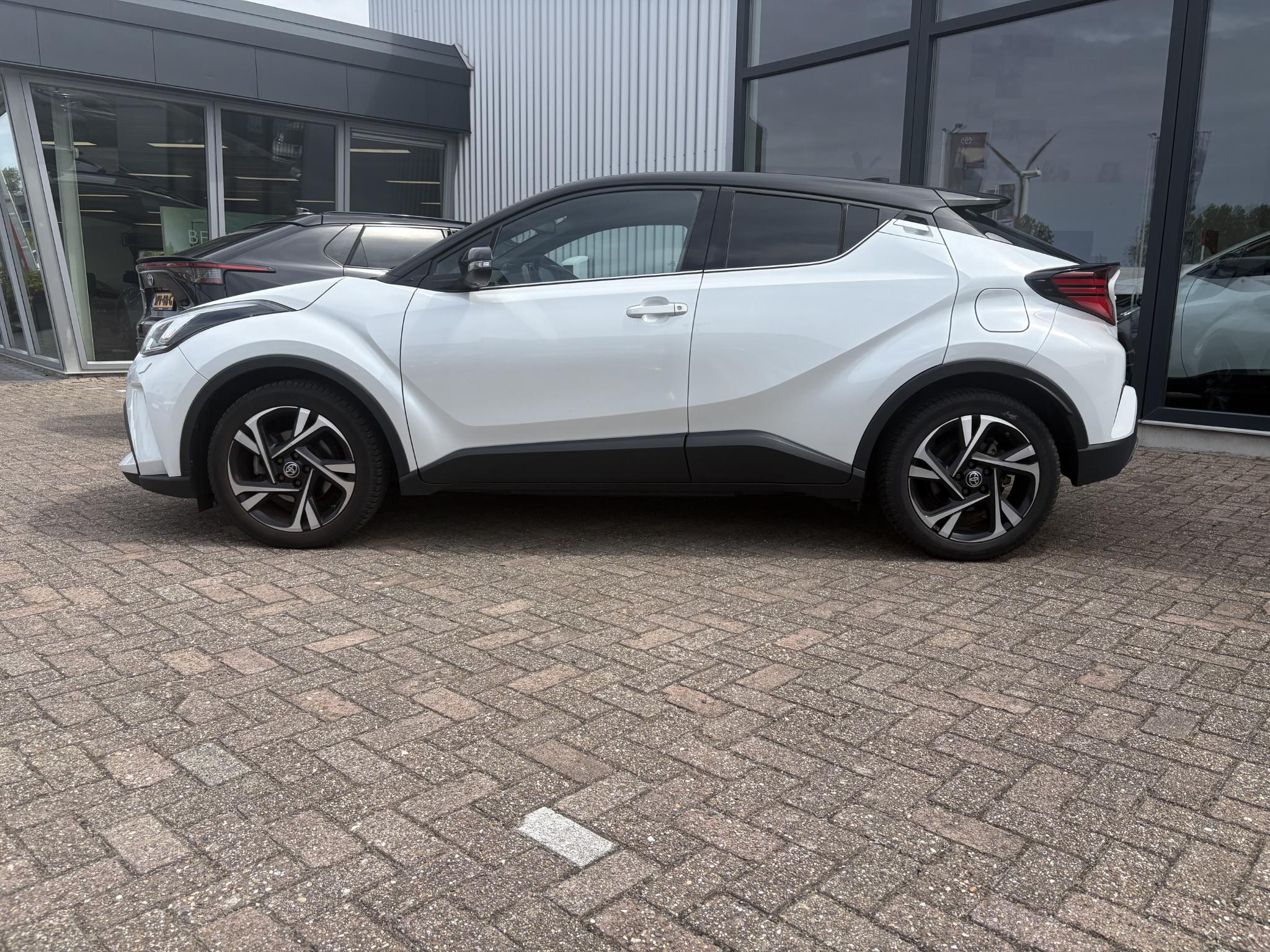 Foto van Toyota Toyota C-hr