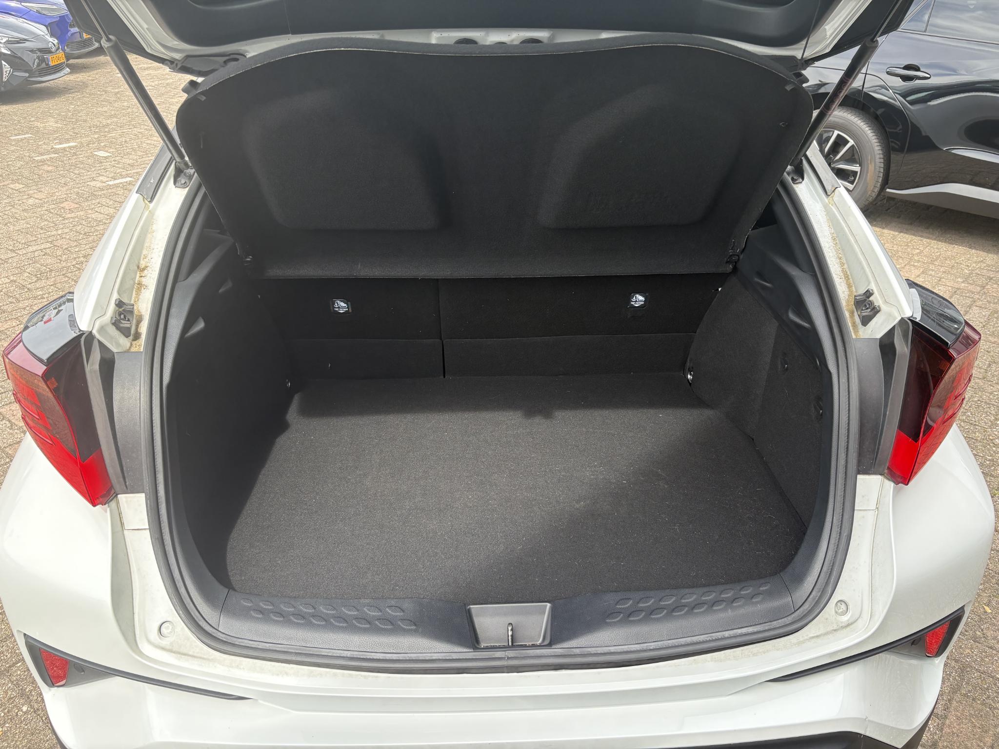 Foto van Toyota Toyota C-hr