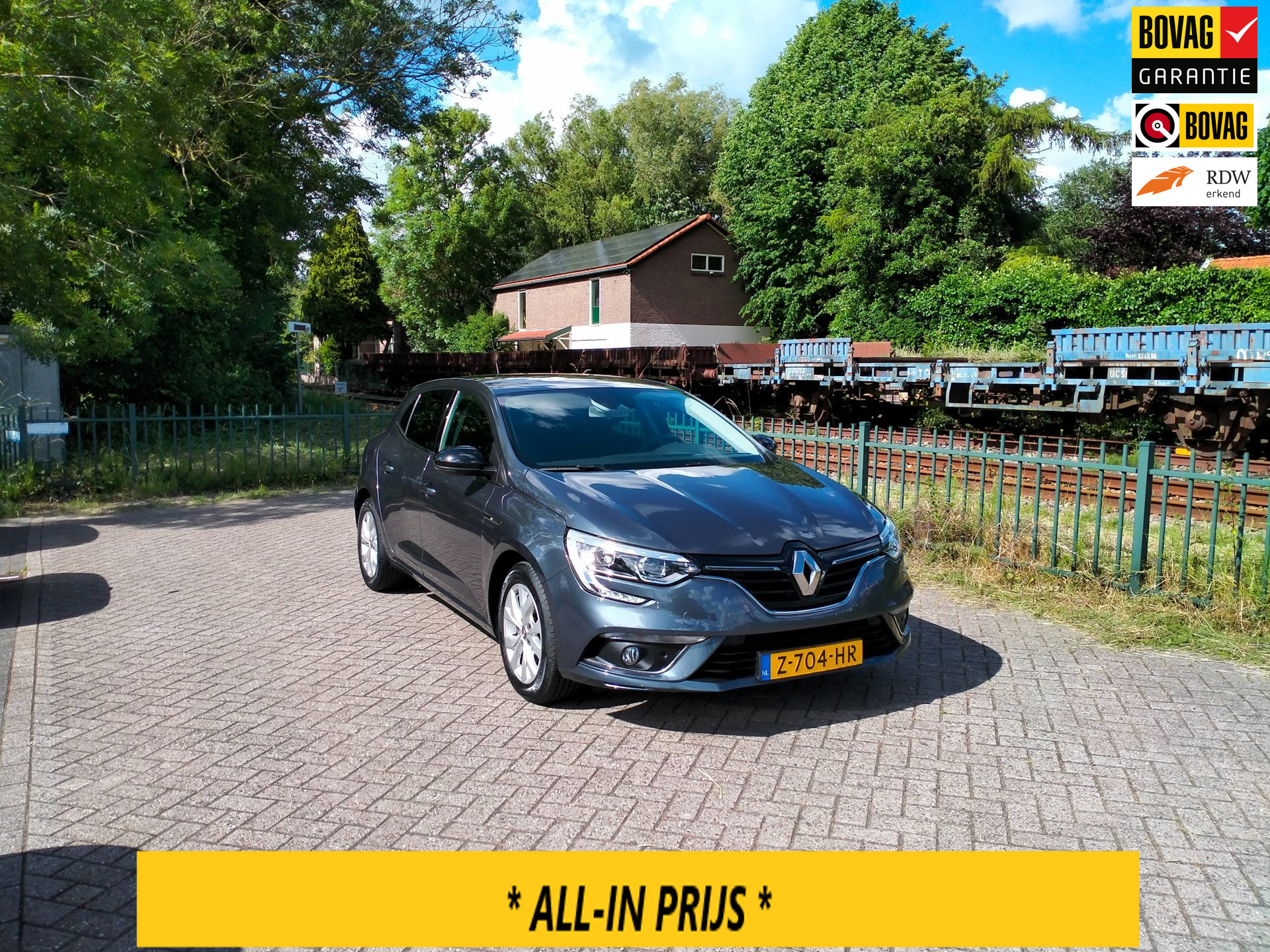 Renault Megane 1.3 TCe Limited Navi pdc AUTOMAAT trekhaak ALLINPRIJS 2019 - voorkant