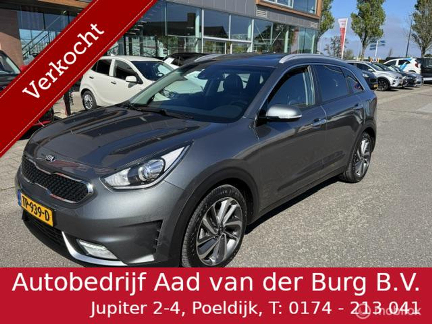 Kia Niro 1.6 GDi Hybrid Edition 140pk , 18 inch velgen & Brede banden, Trekhaak , Navigatie & Camera achter , Parkeerhulp Achter,  Leder/stof bekleding , Priveglas , Key Less entry , Led verlichting , Fabrieks garantie 2018 - voorkant