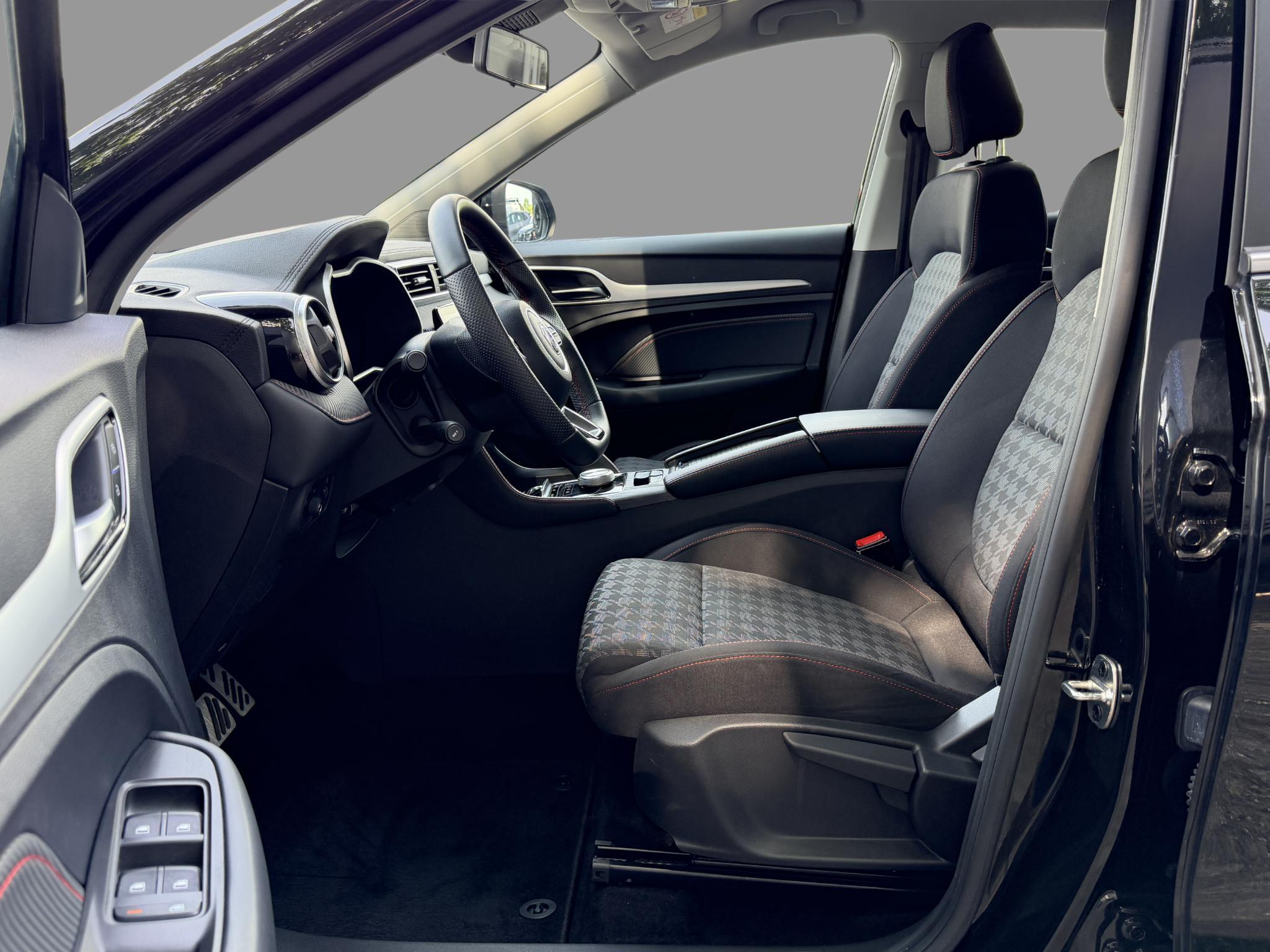 Foto van MG MG ZS Ev