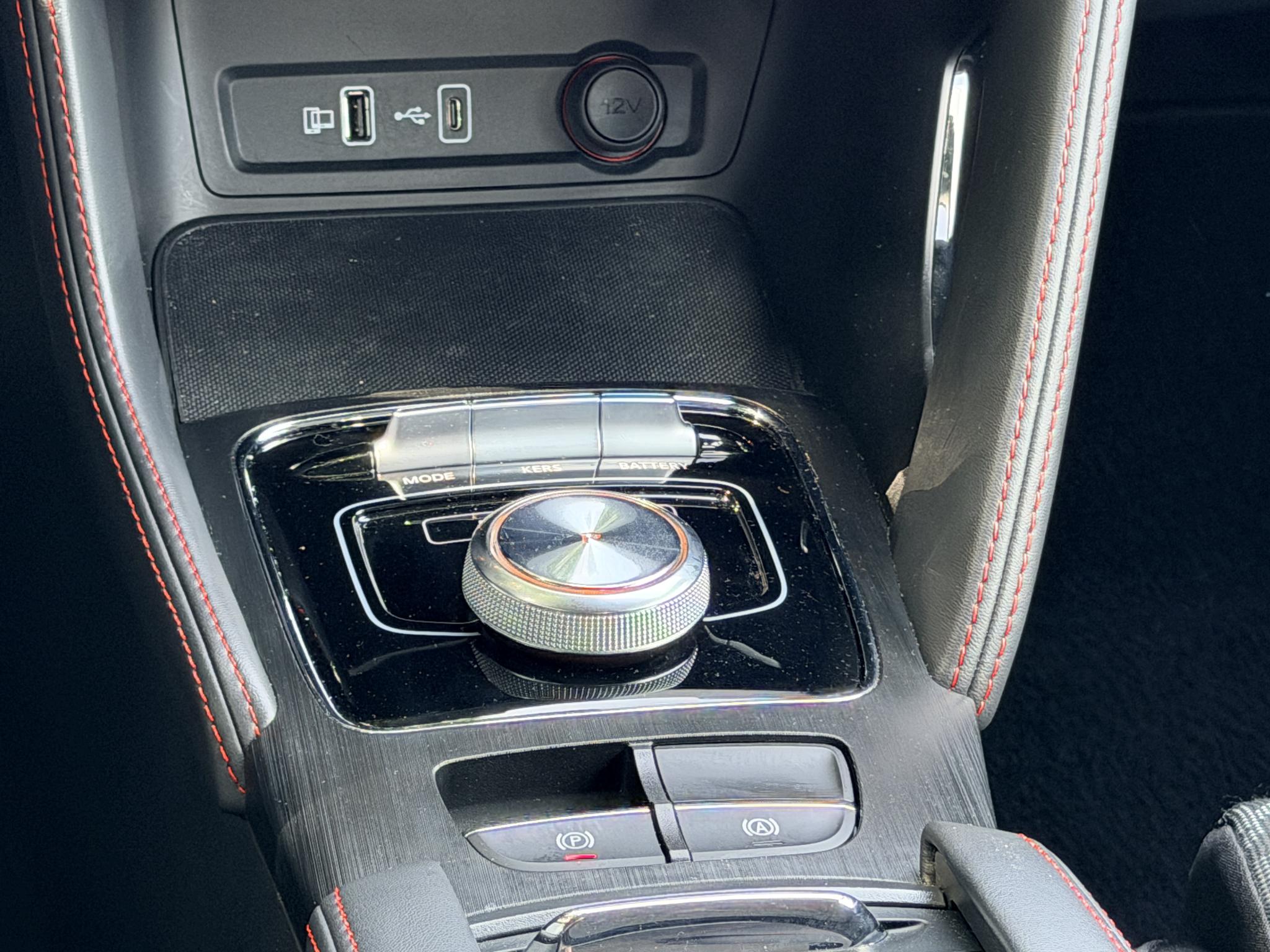 Foto van MG MG ZS Ev