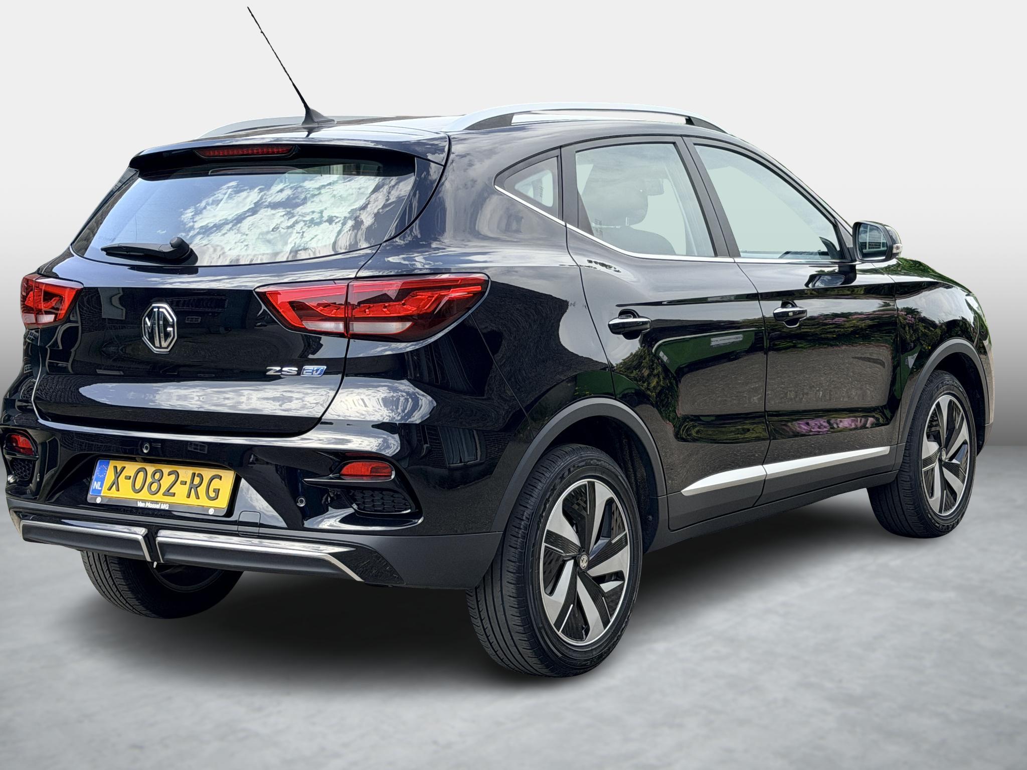 Foto van MG MG ZS Ev