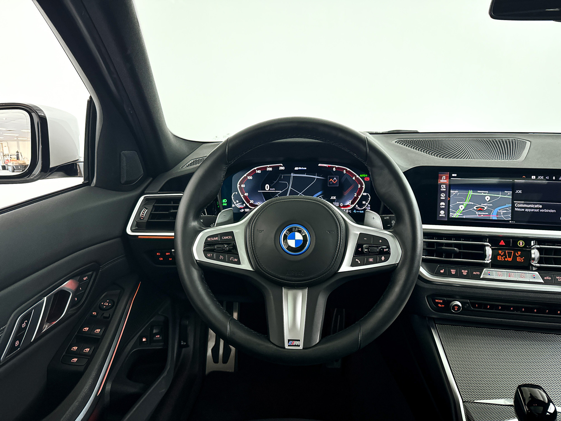 Foto van BMW 330e